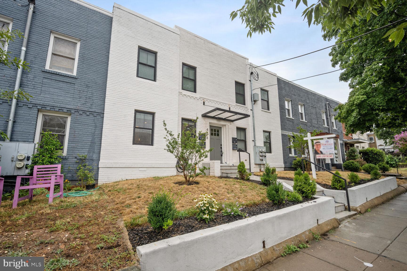 428 Evarts St NE #1