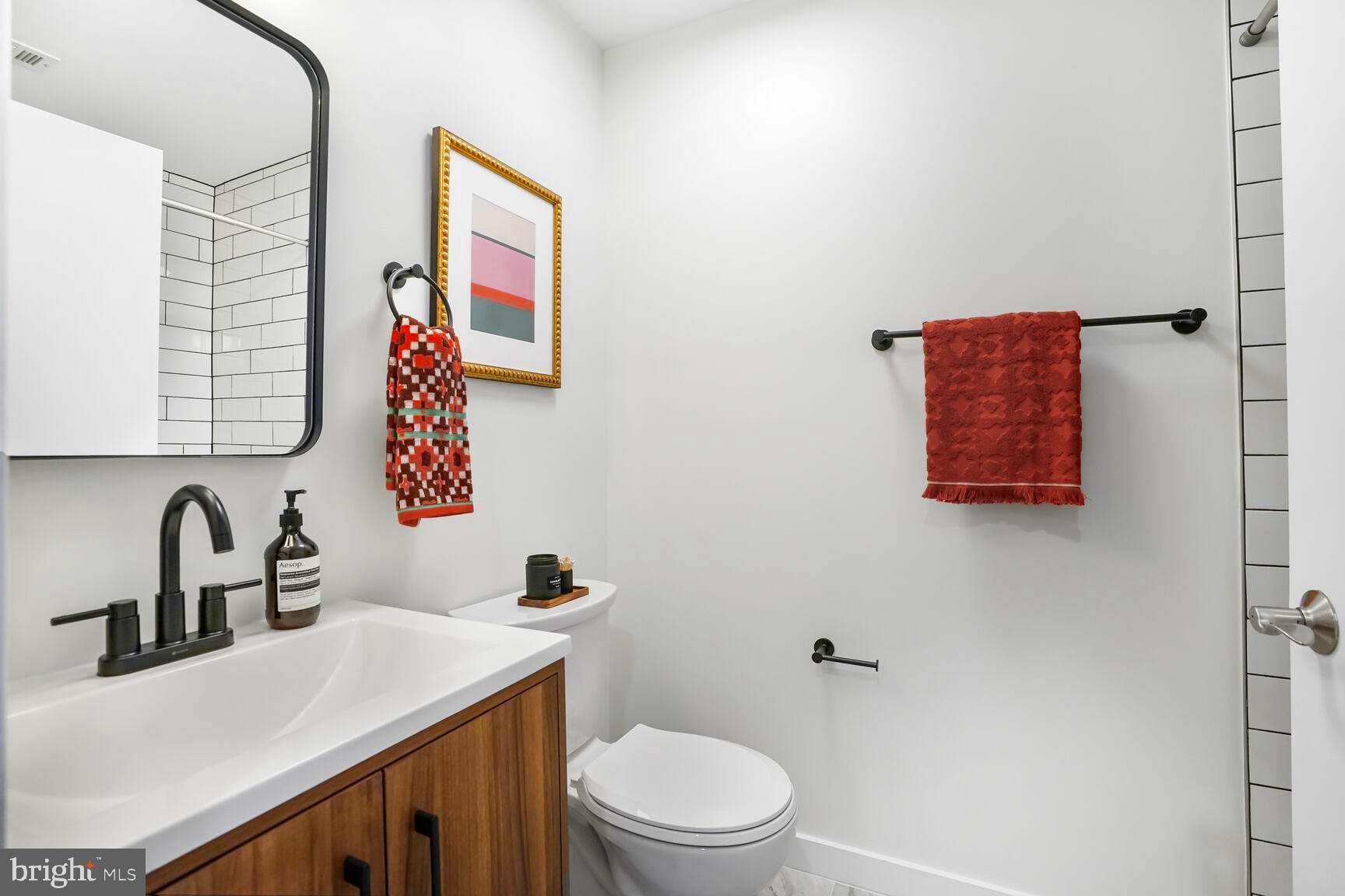 2535 13th St NW #101