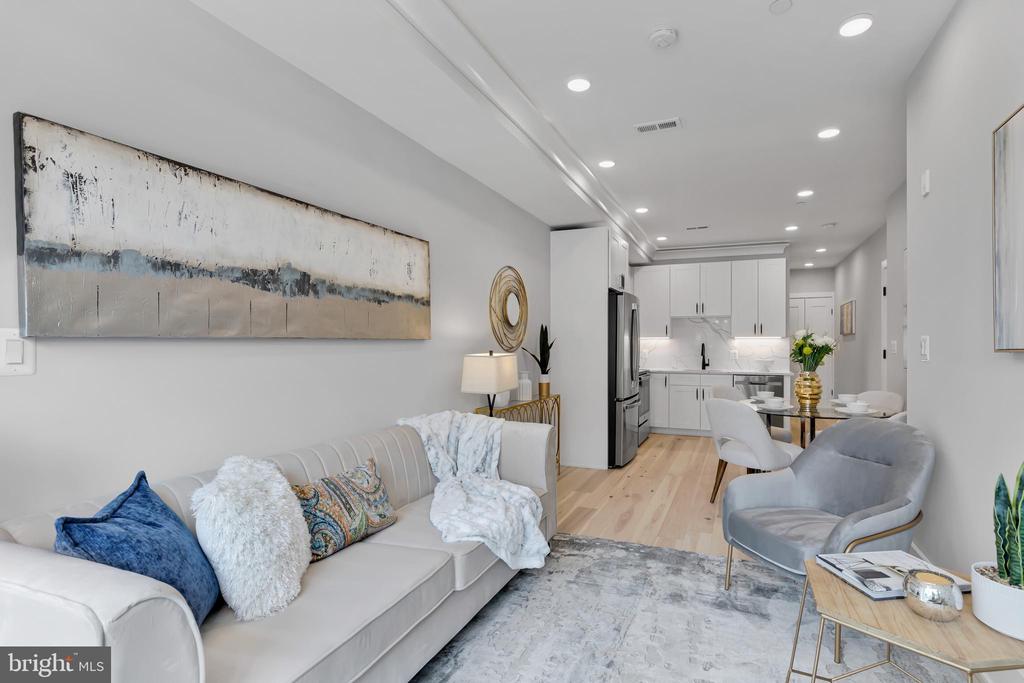 4014 Georgia Ave NW #202