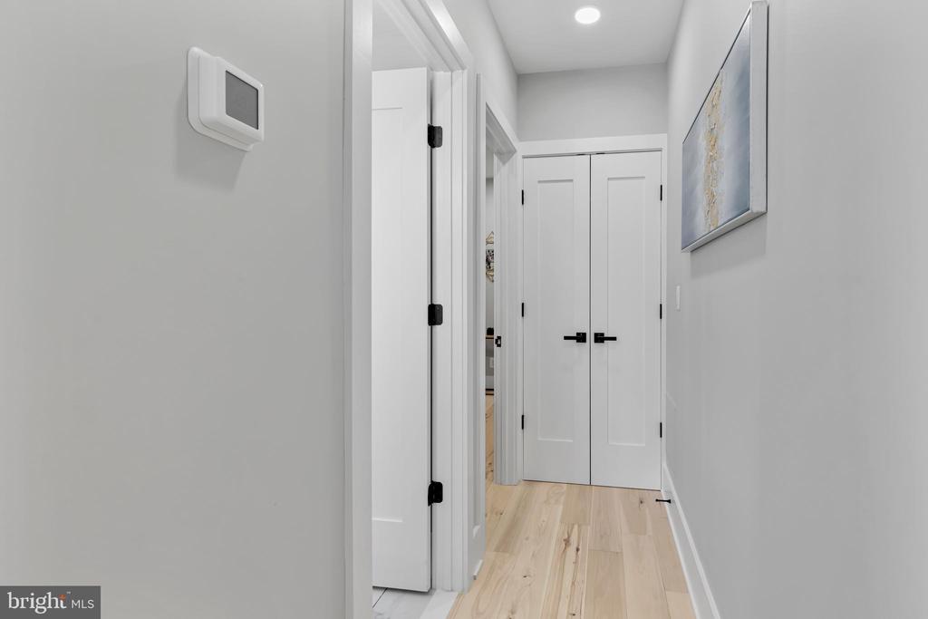 4014 Georgia Ave NW #202