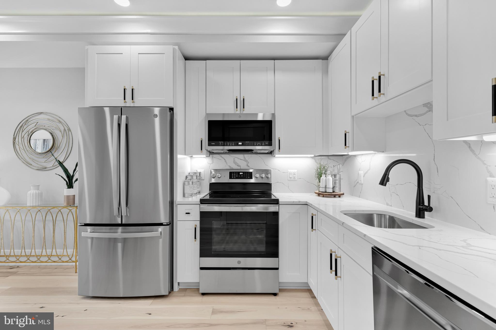 4014 Georgia Ave NW #202