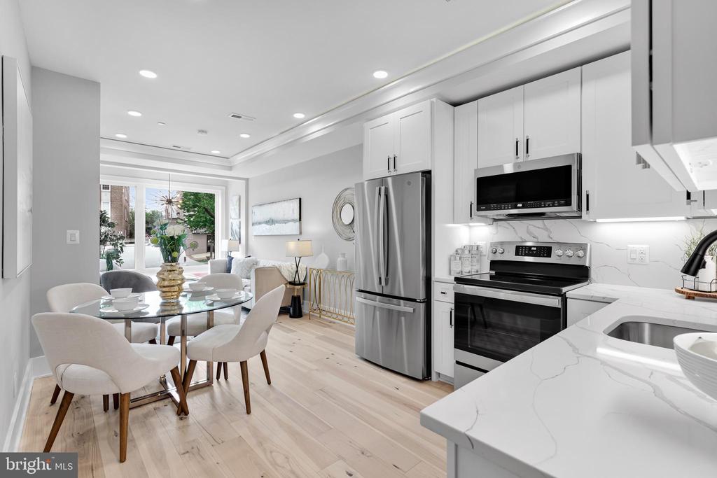 4014 Georgia Ave NW #202