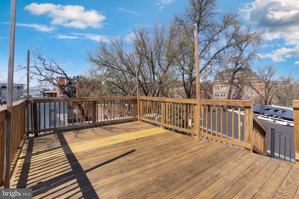 619 Q St NW
