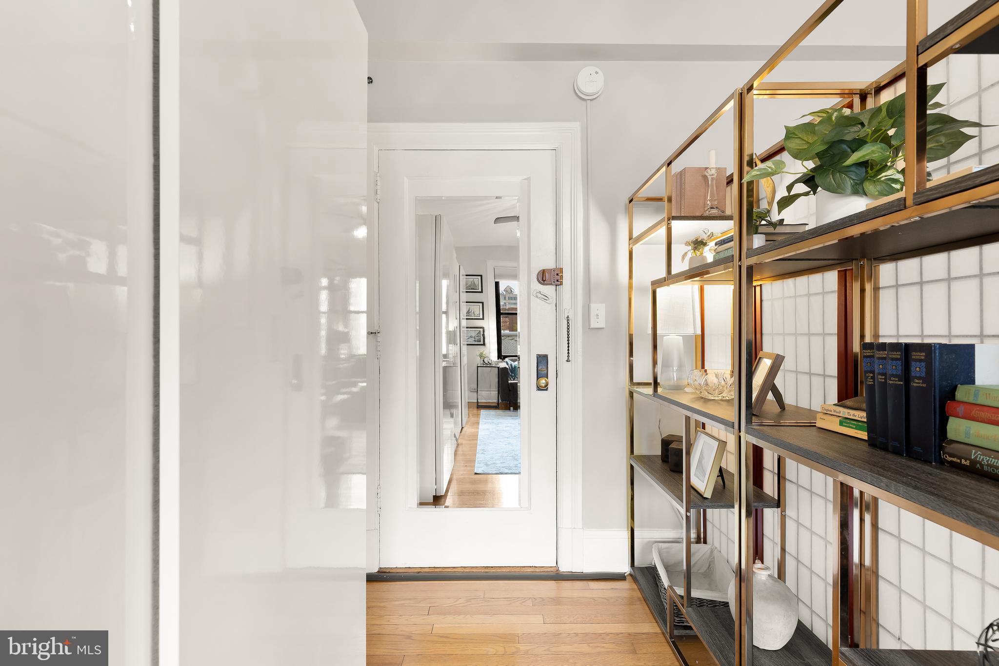 1101 L STREET NW 606