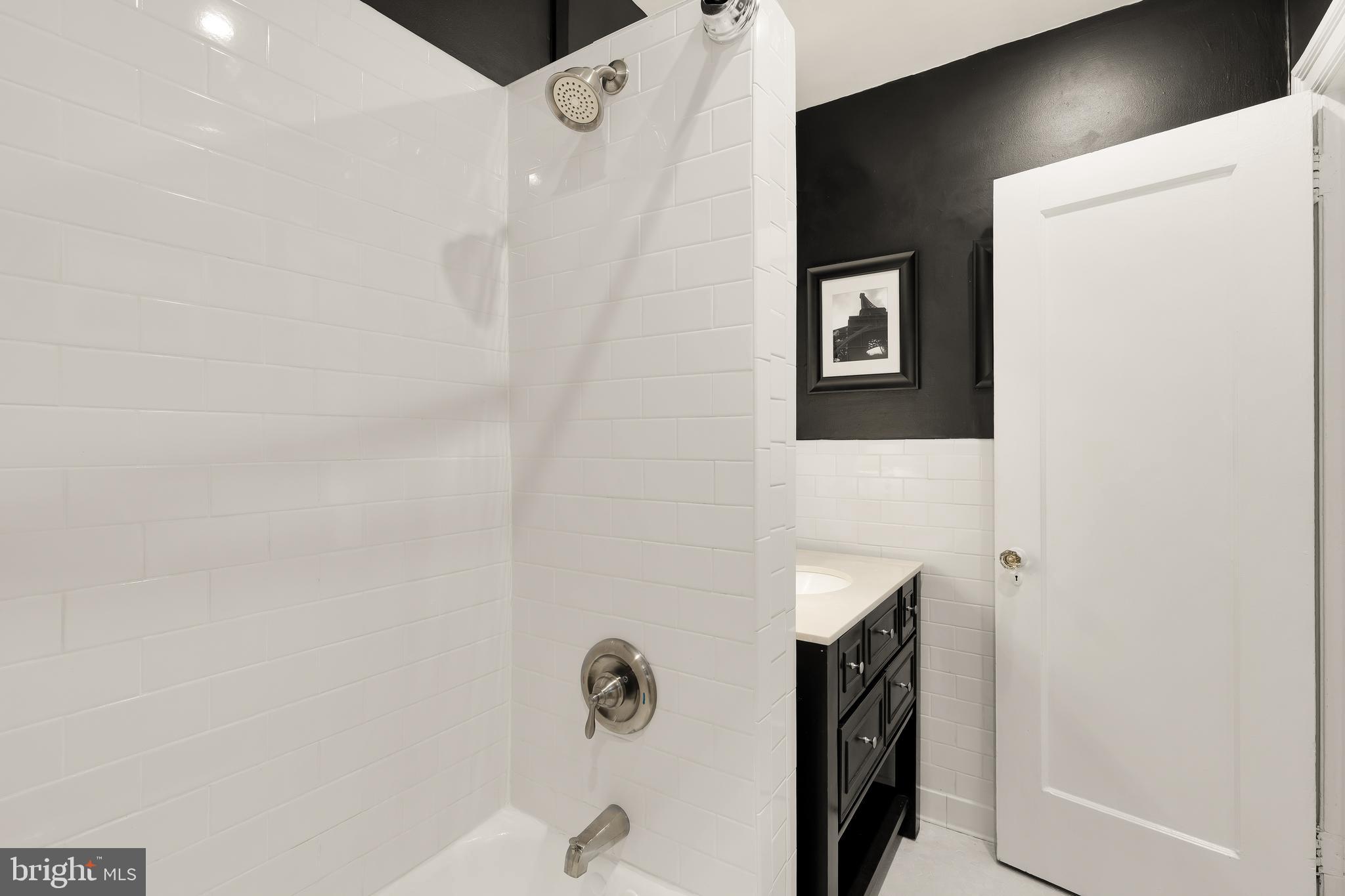 1101 L STREET NW 606