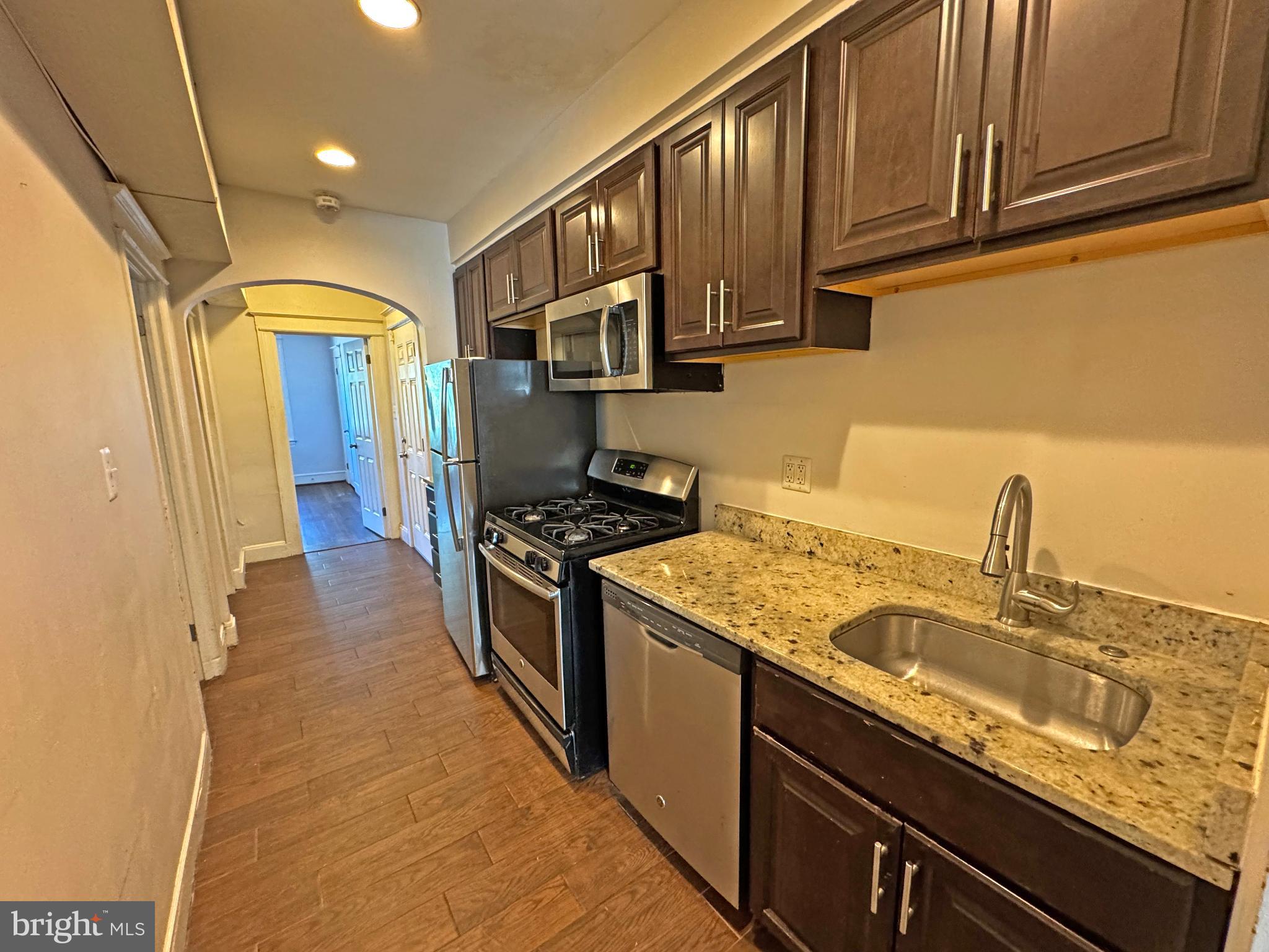 1719 WEST VIRGINIA AVENUE NE