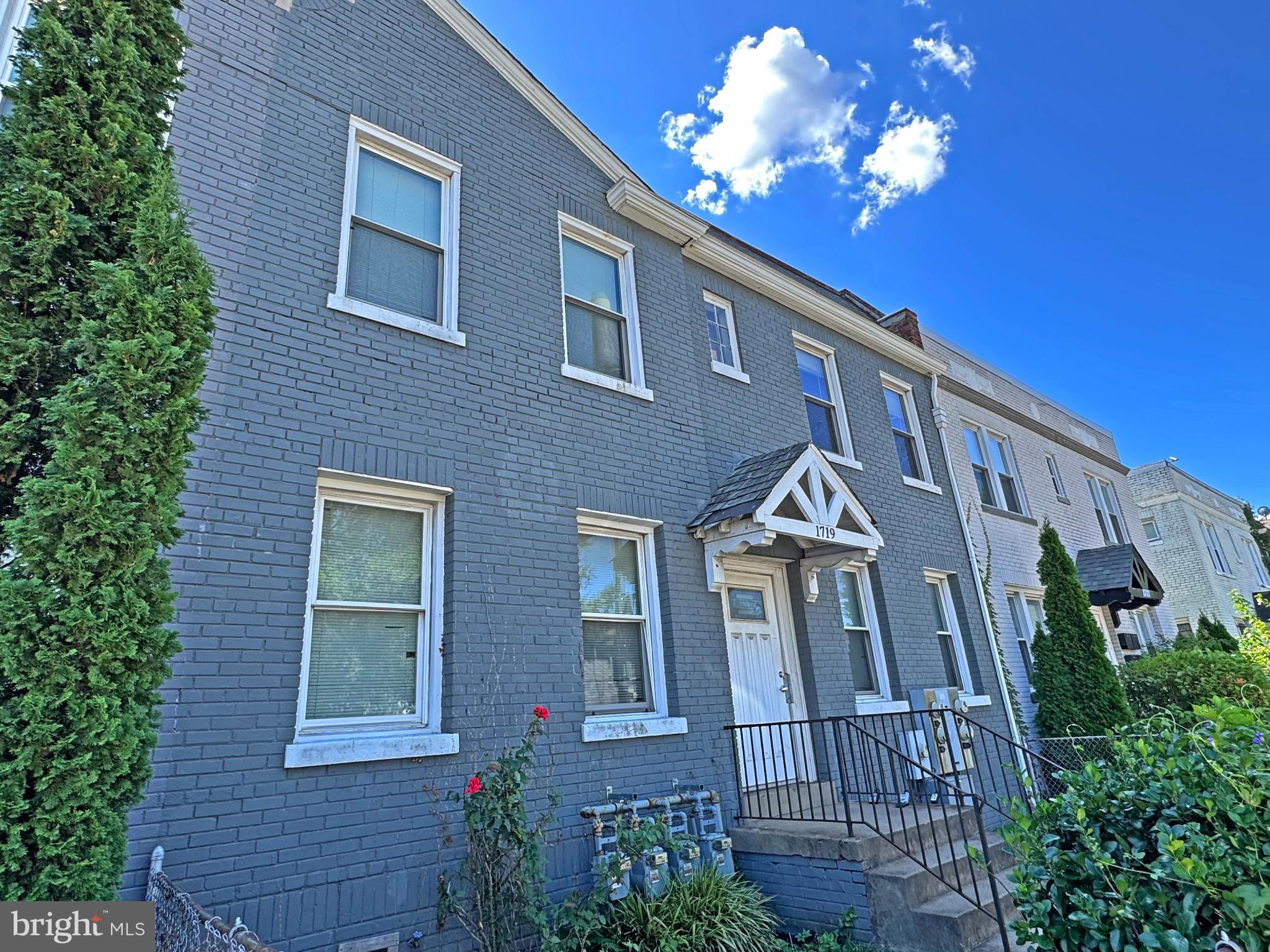 1719 WEST VIRGINIA AVENUE NE