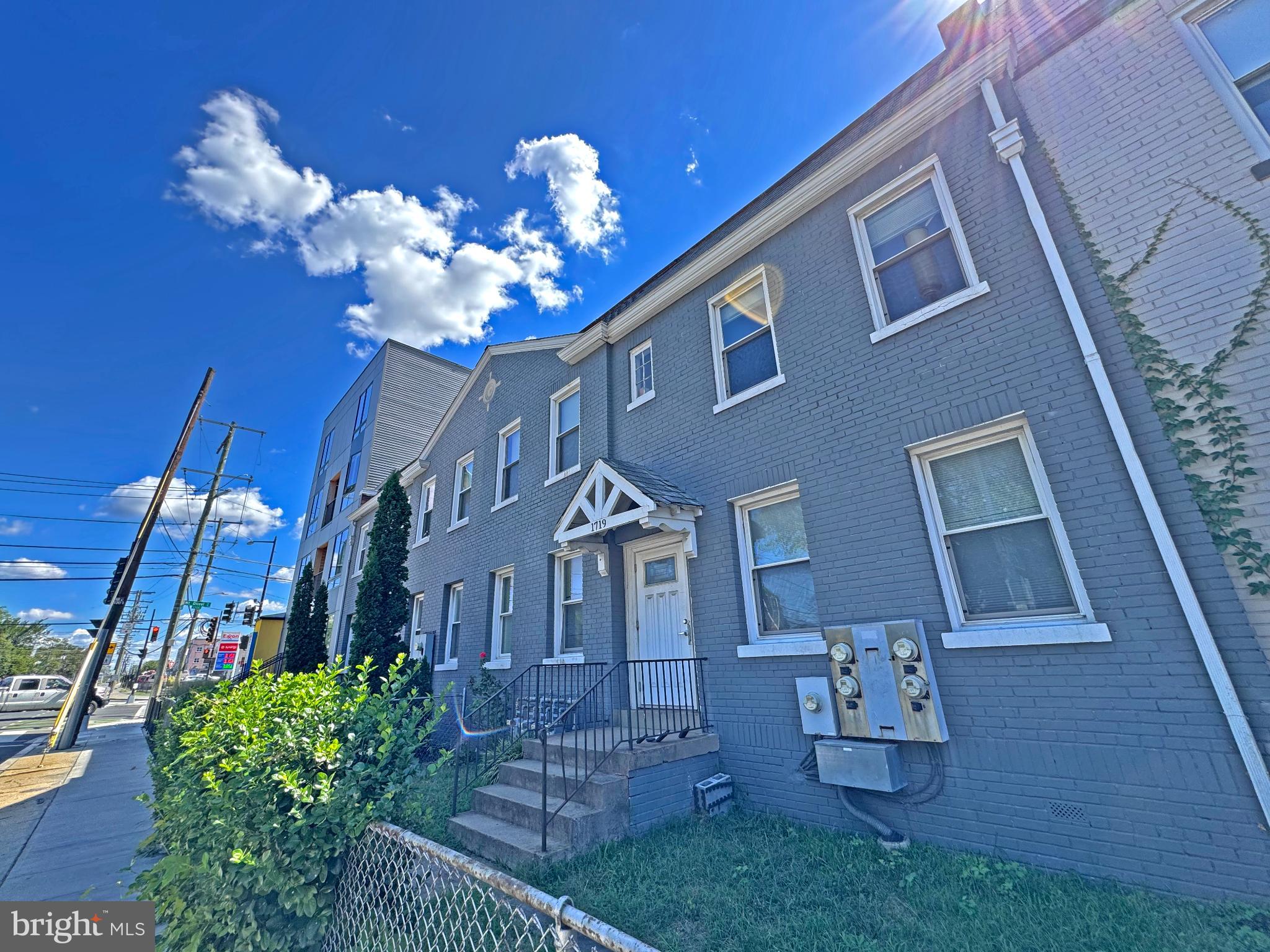 1719 WEST VIRGINIA AVENUE NE