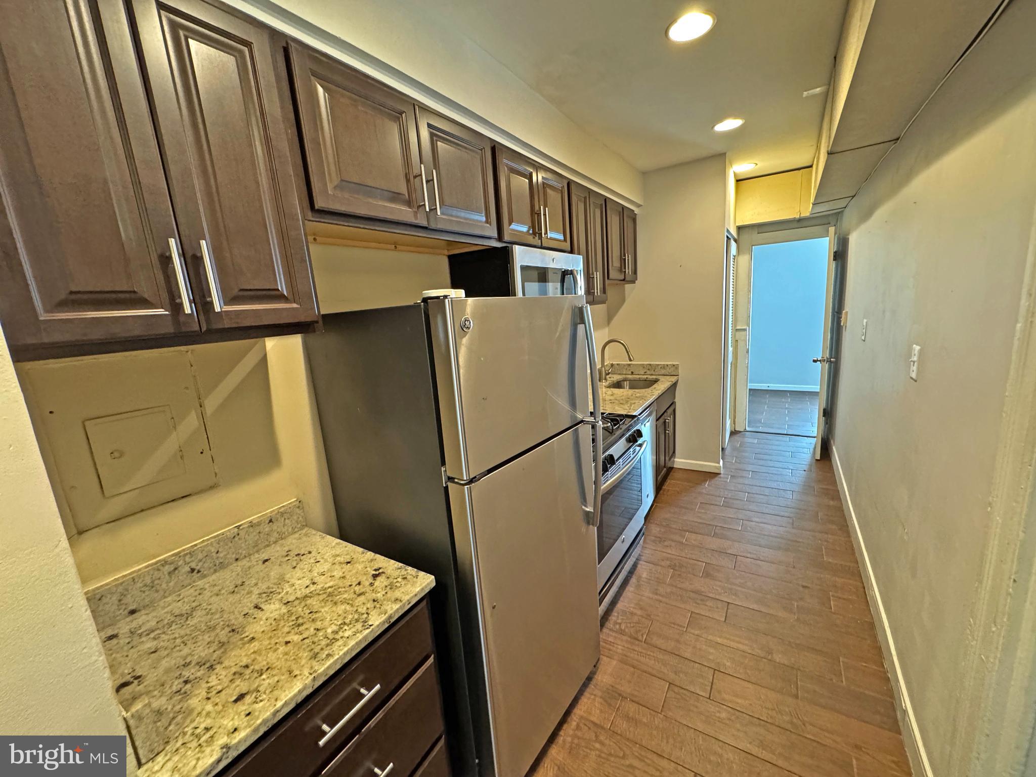 1719 WEST VIRGINIA AVENUE NE