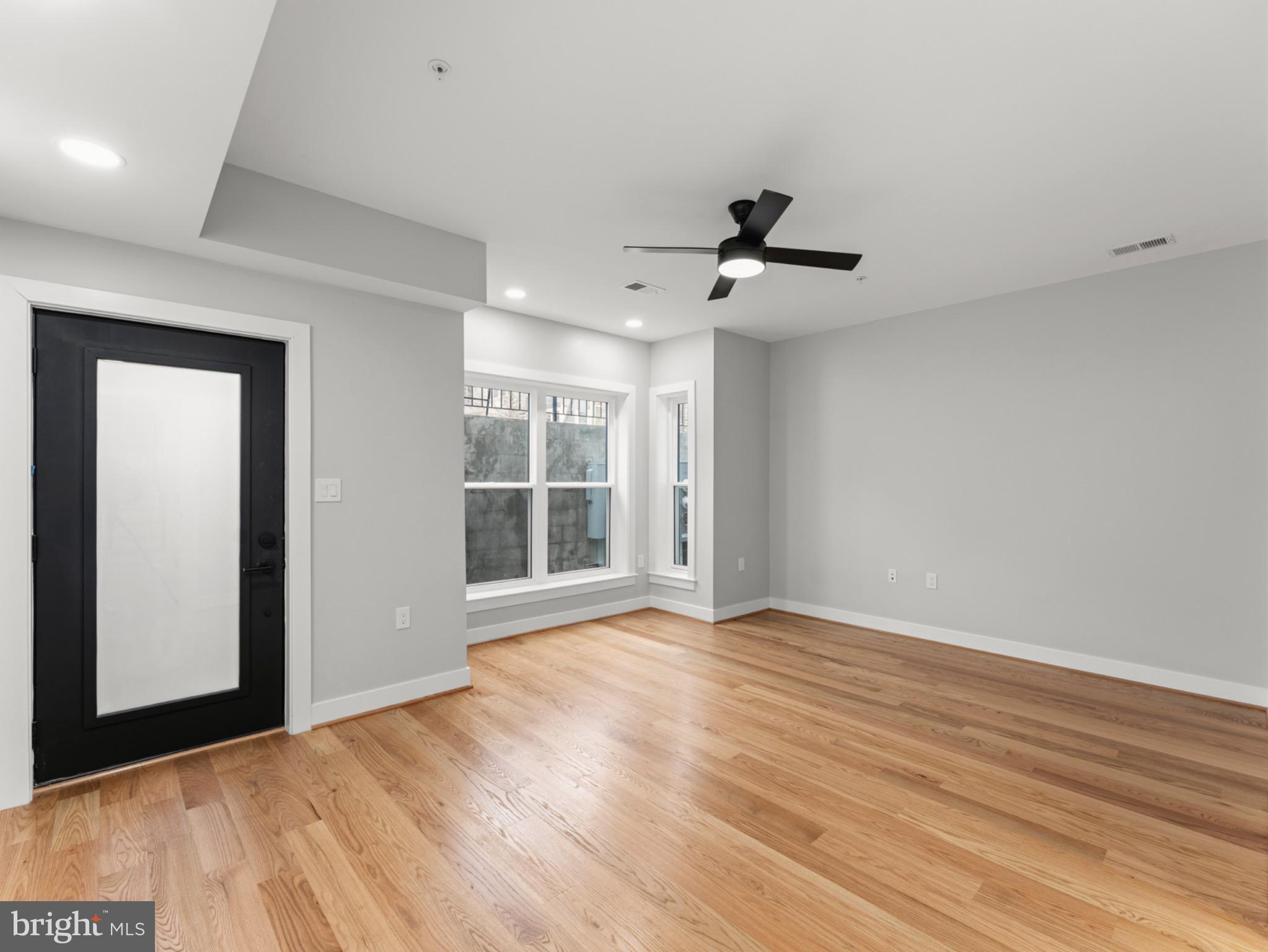 4320 7TH STREET NW 1