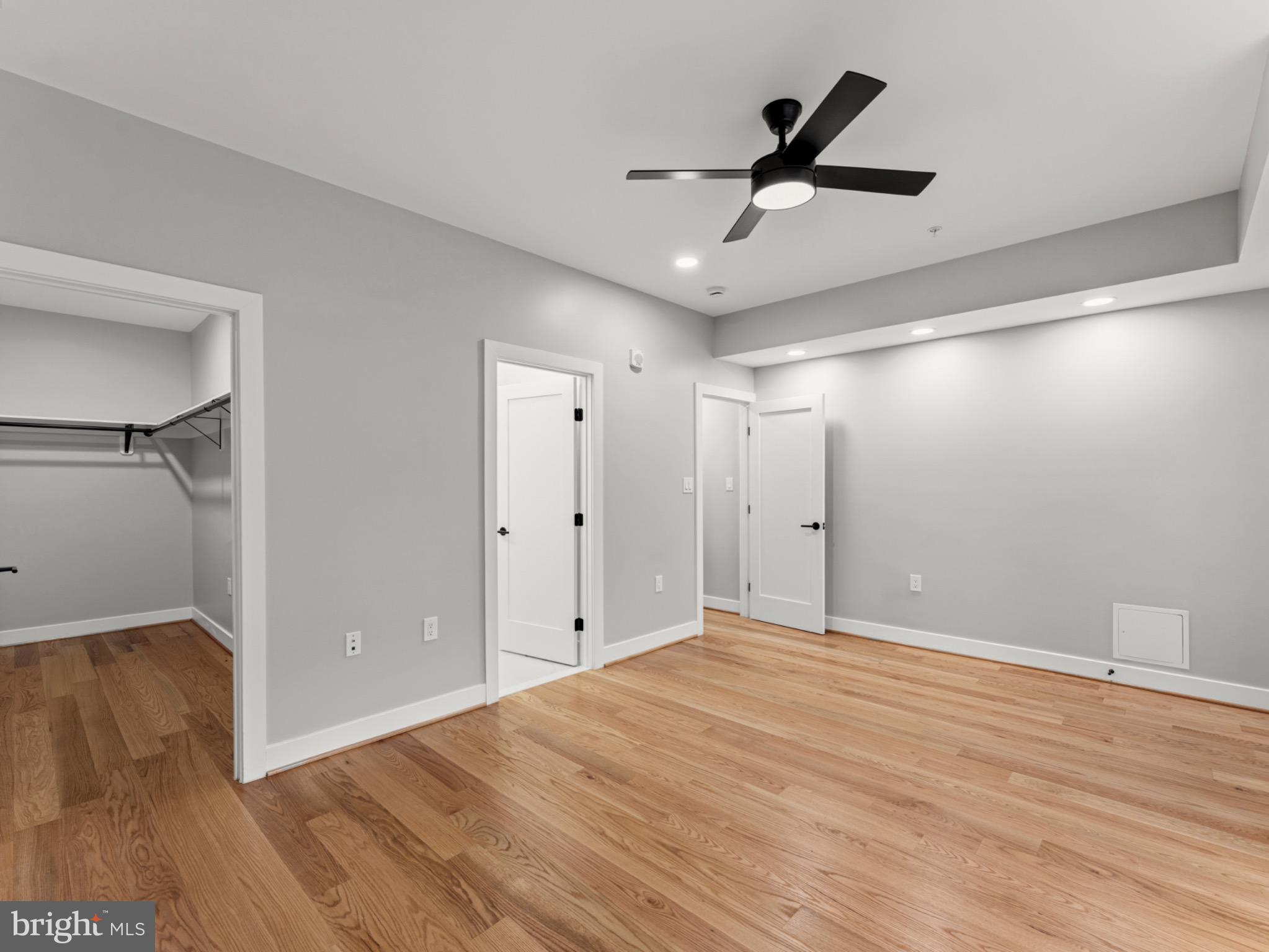 4320 7TH STREET NW 1