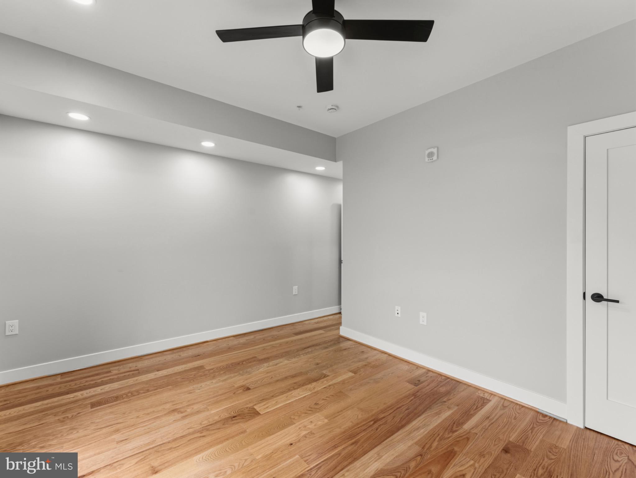 4320 7TH STREET NW 1