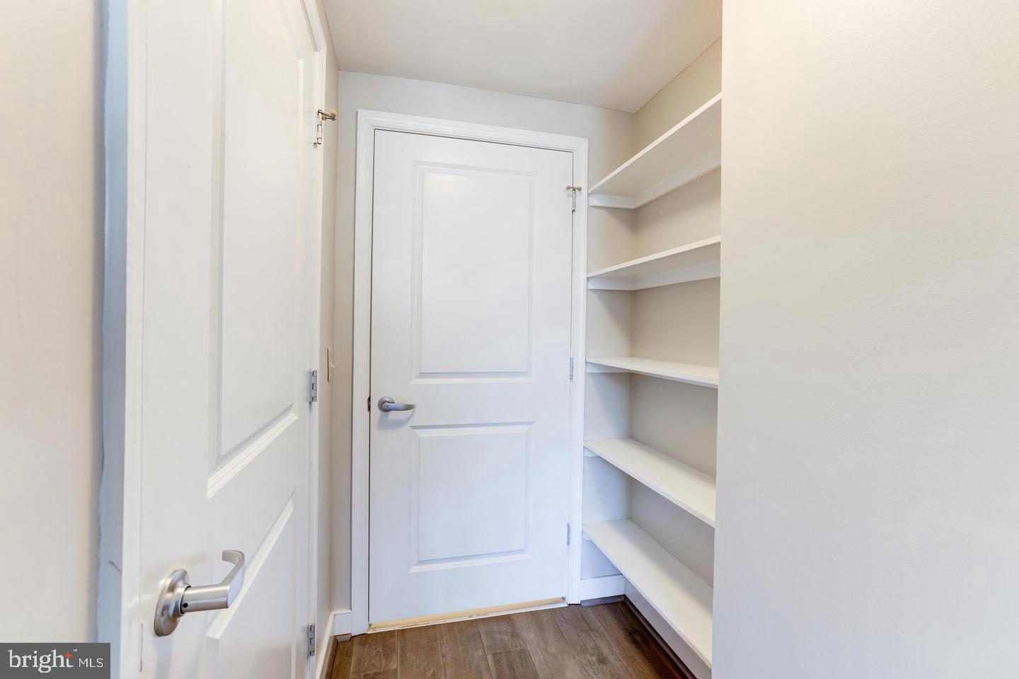 555 MASSACHUSETTS AVENUE NW 807