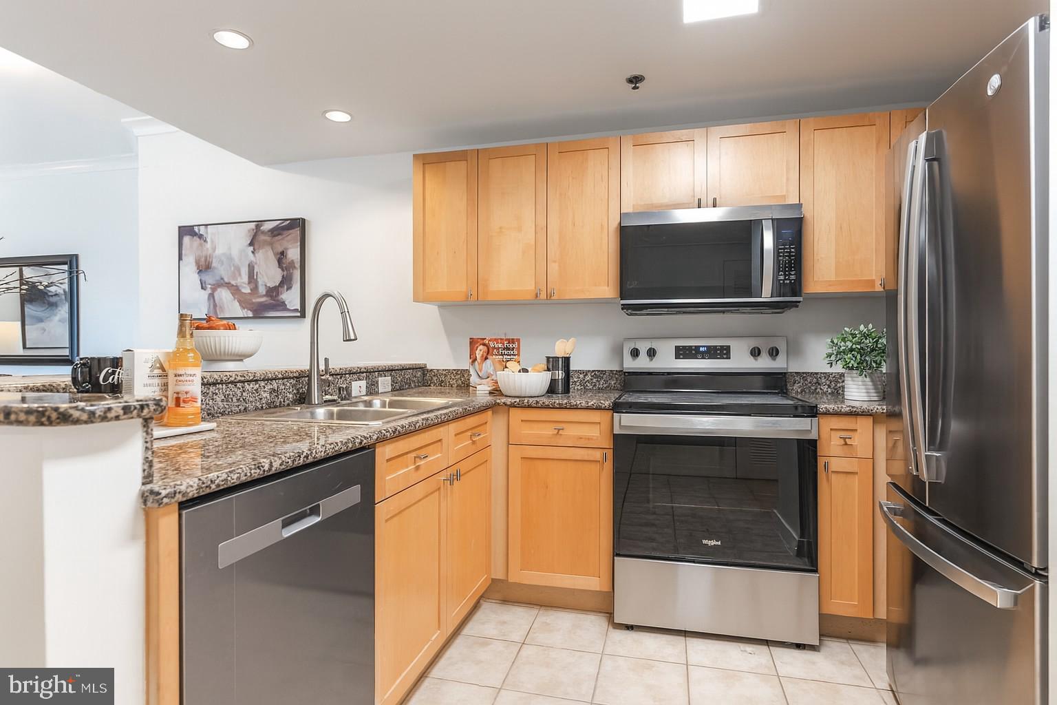 777 7TH STREET NW 320