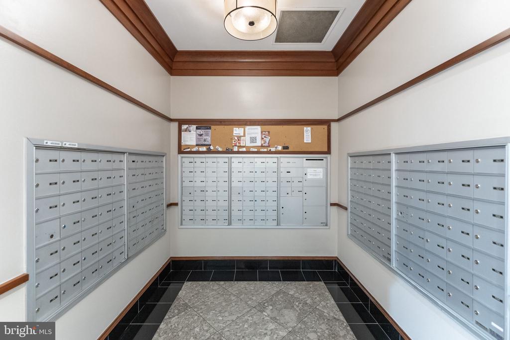 777 7TH STREET NW 320