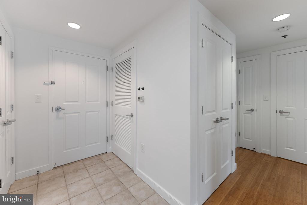 777 7TH STREET NW 320