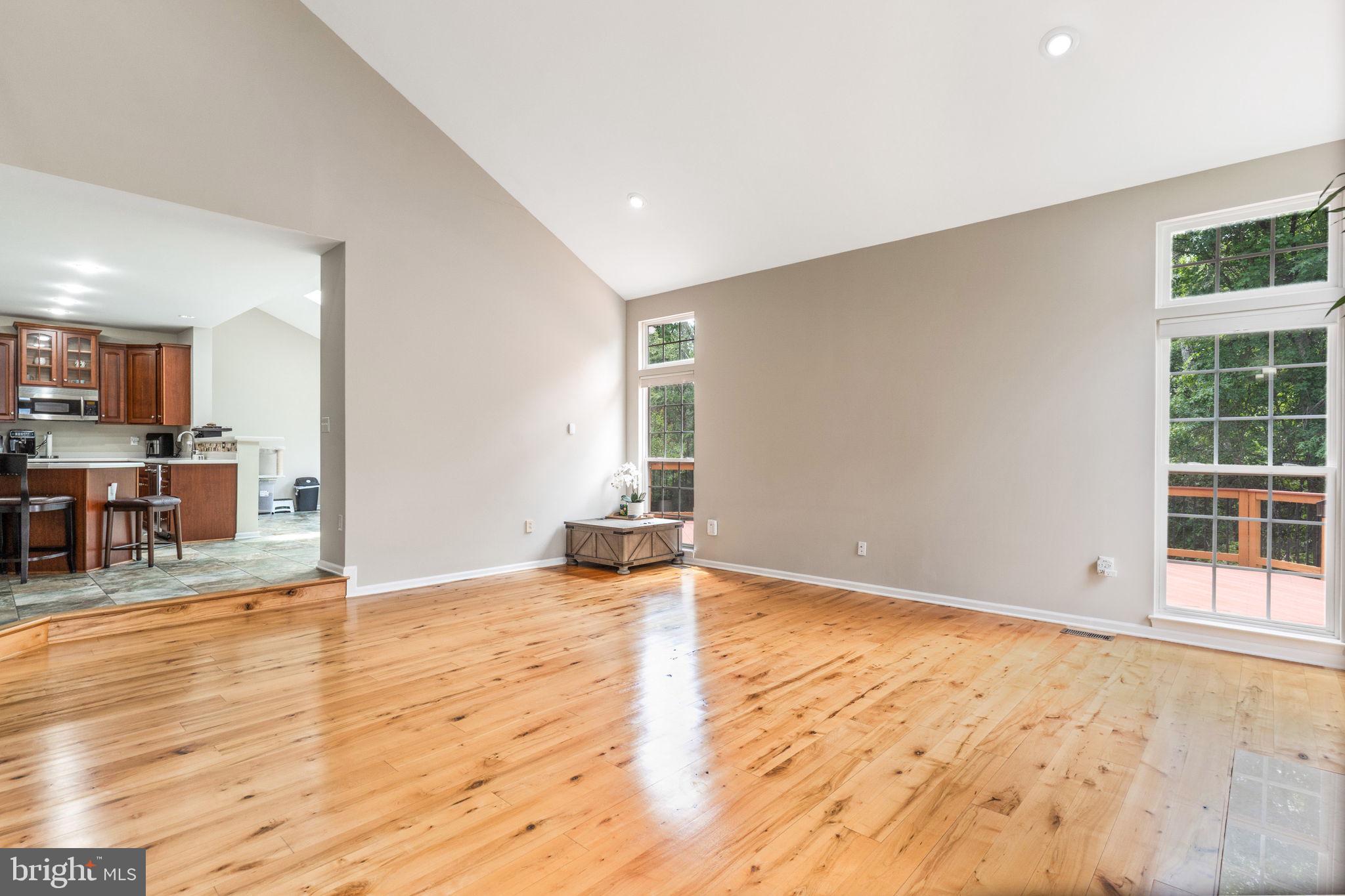 7609 Foxtrail Ct