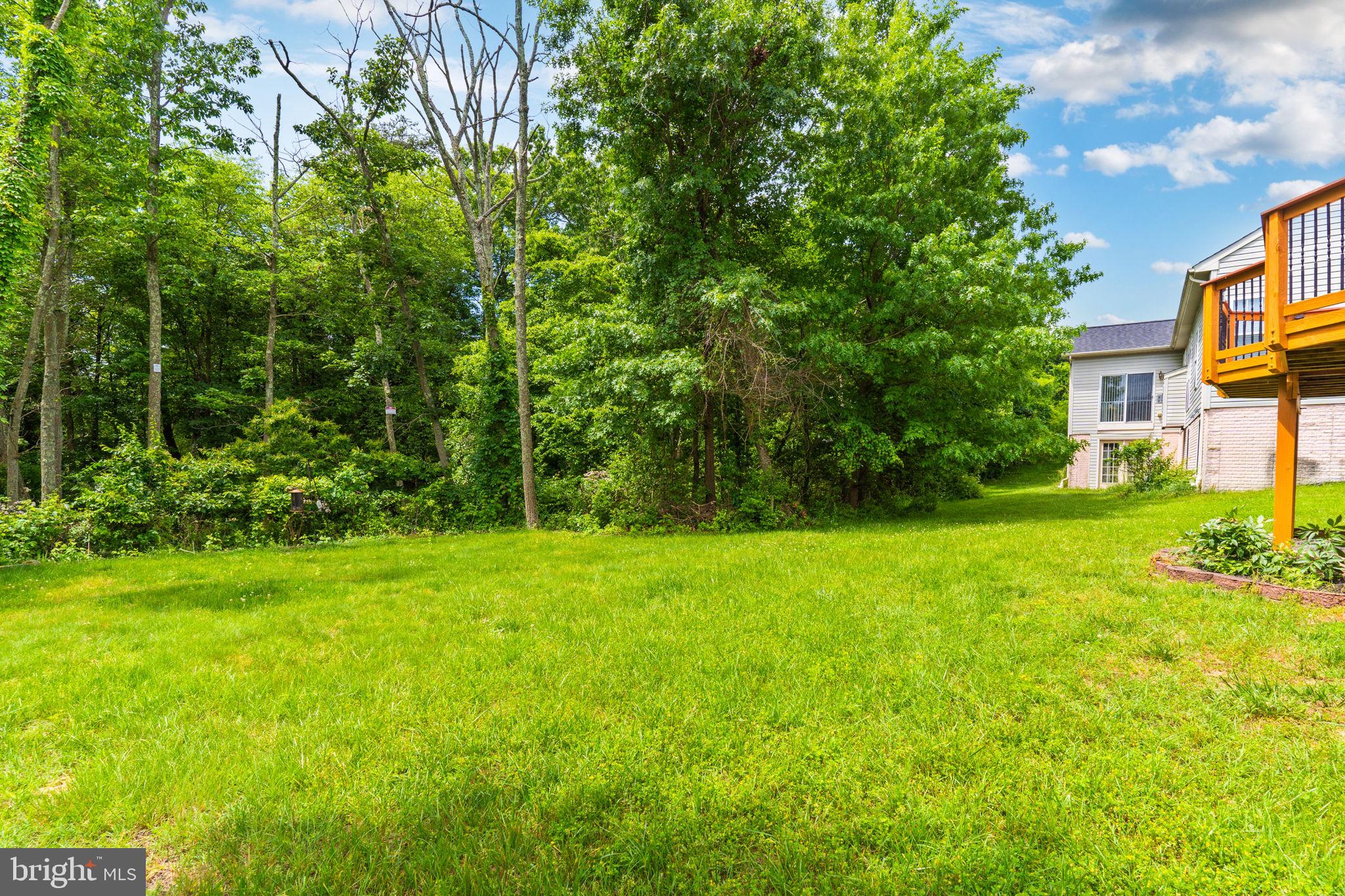 7609 Foxtrail Ct