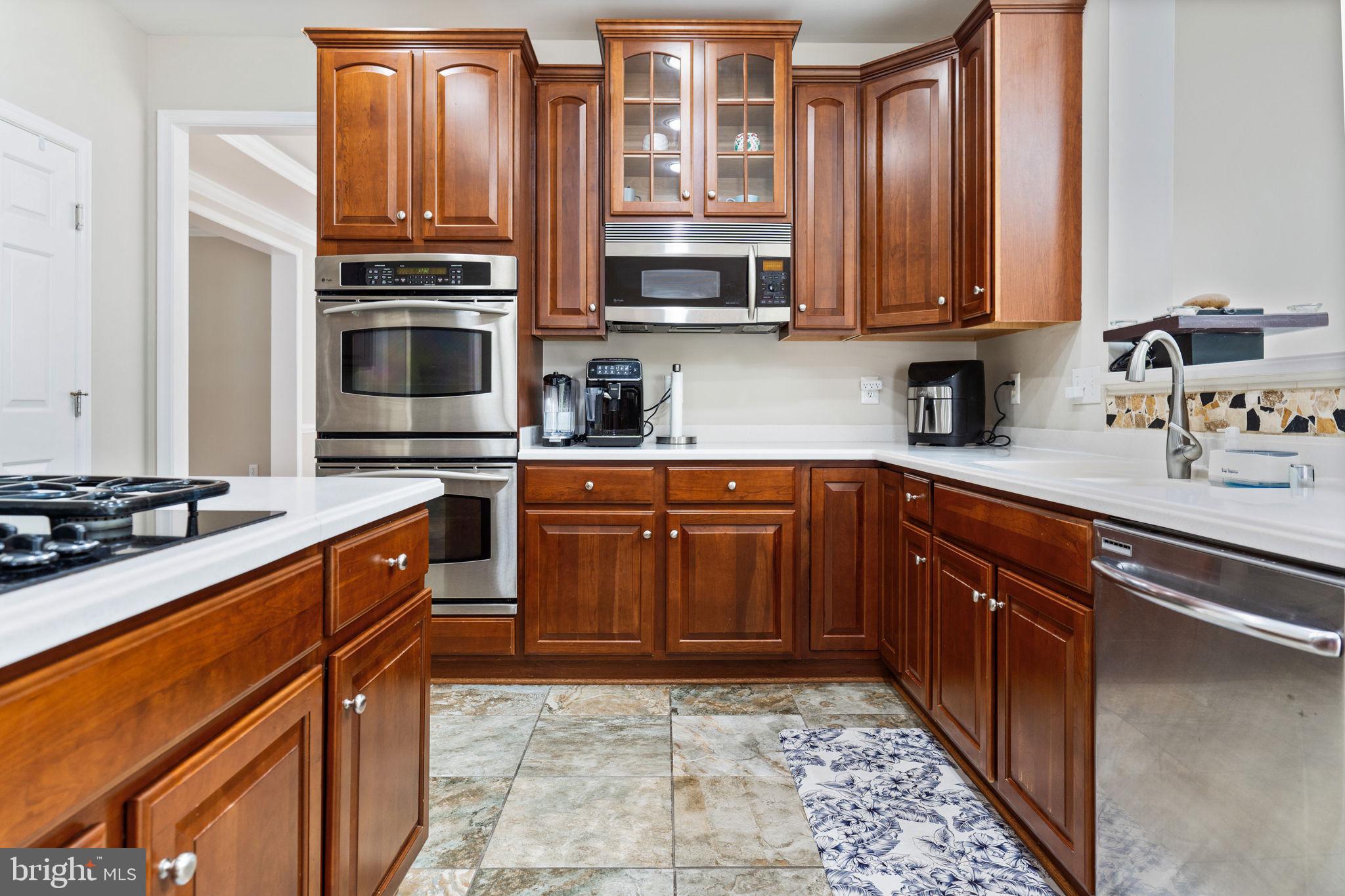 7609 Foxtrail Ct