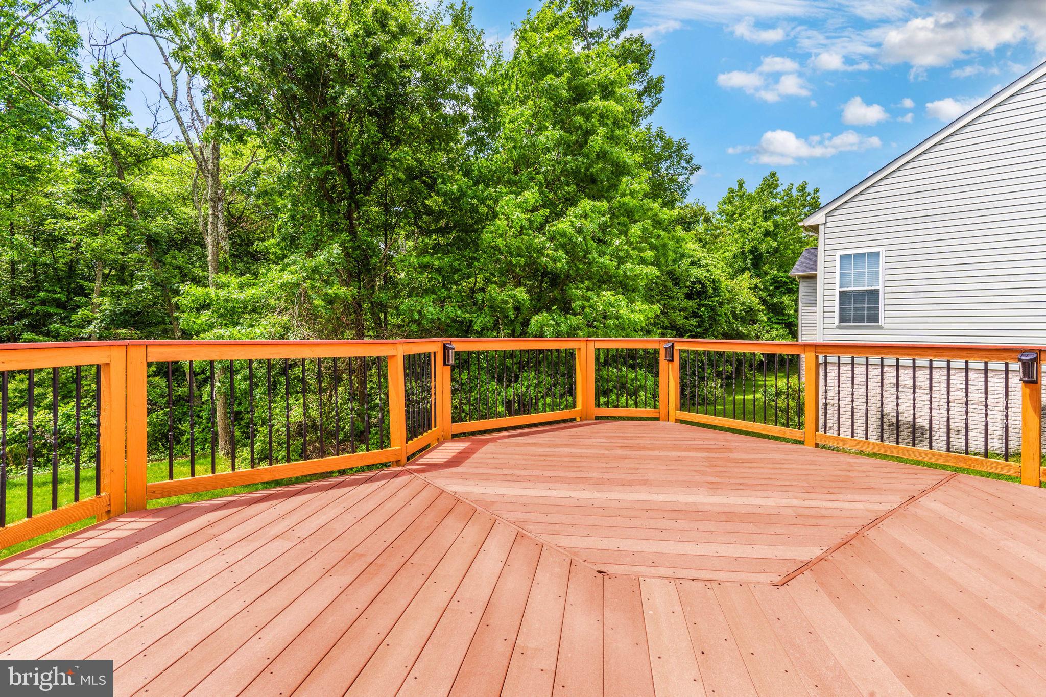7609 Foxtrail Ct