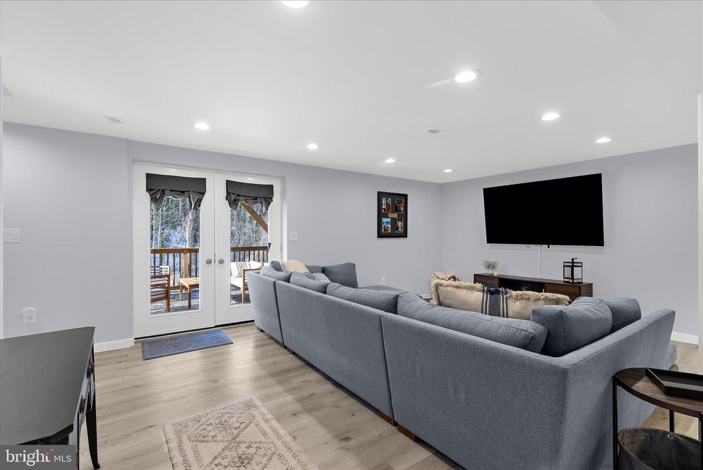 1420 MARINER DRIVE