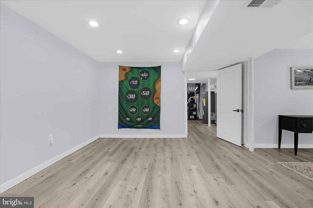 1420 MARINER DRIVE