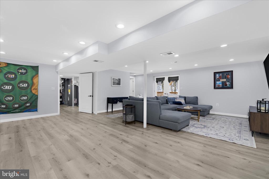 1420 MARINER DRIVE