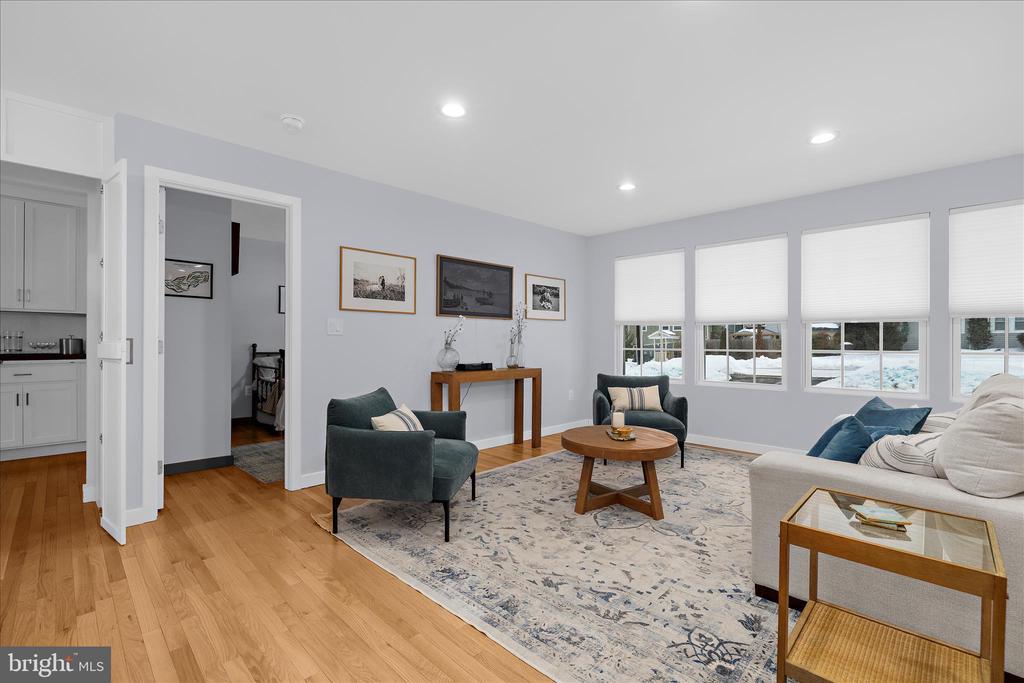 1420 MARINER DRIVE