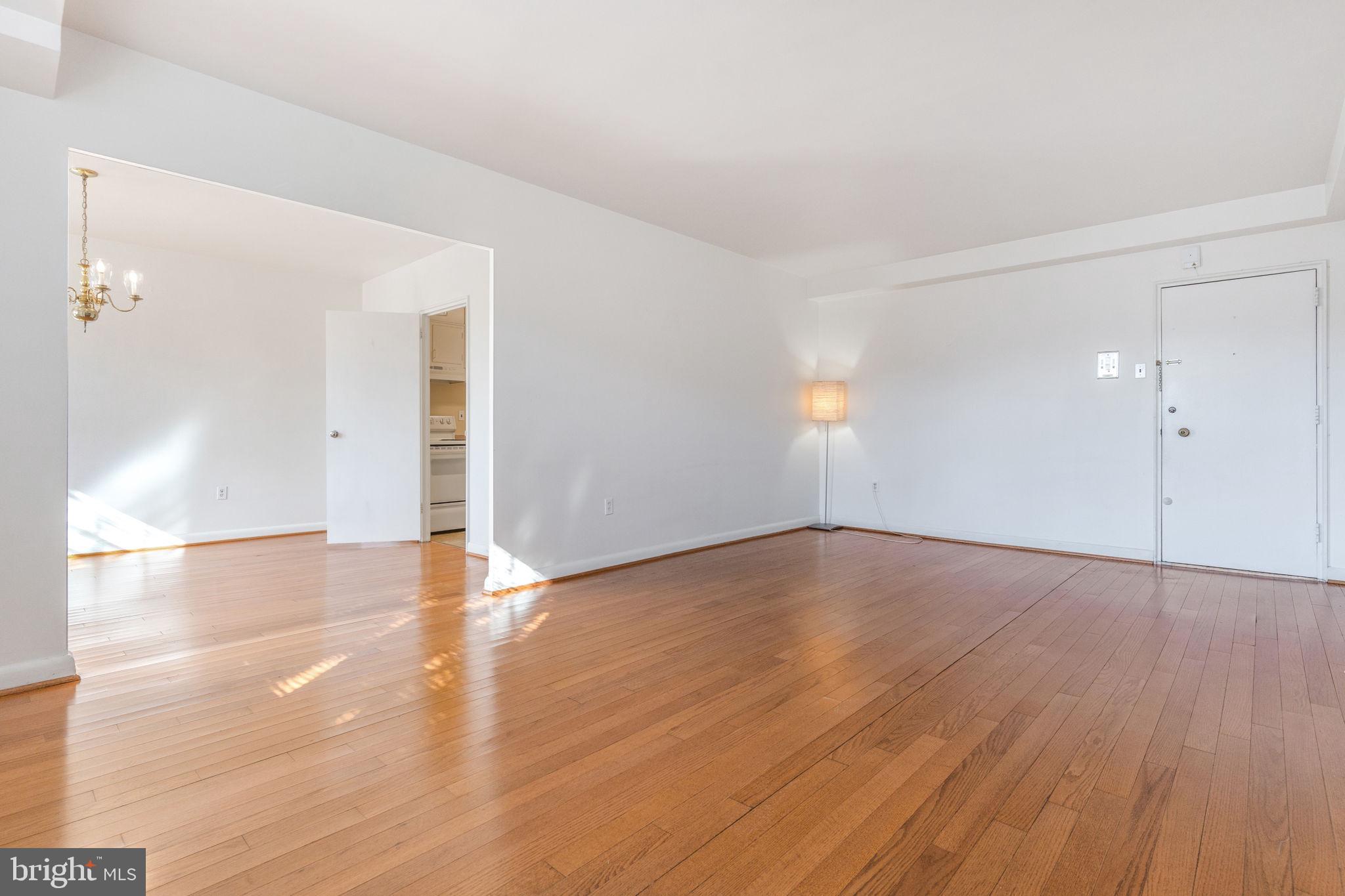 310 Ridgemede Rd #302
