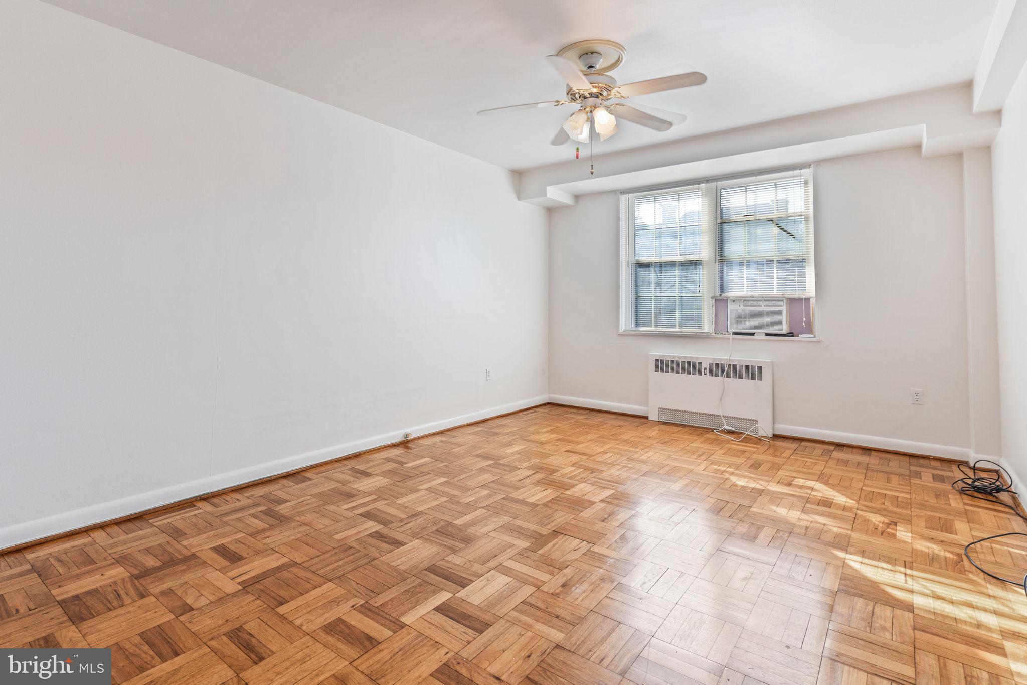 310 Ridgemede Rd #302