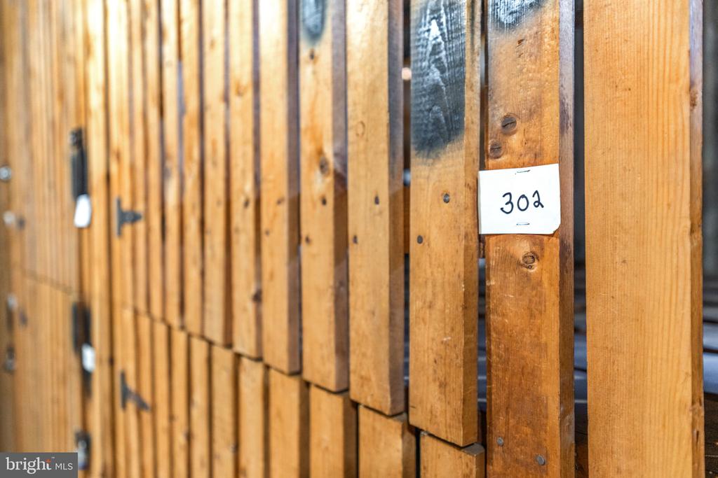 310 Ridgemede Rd #302
