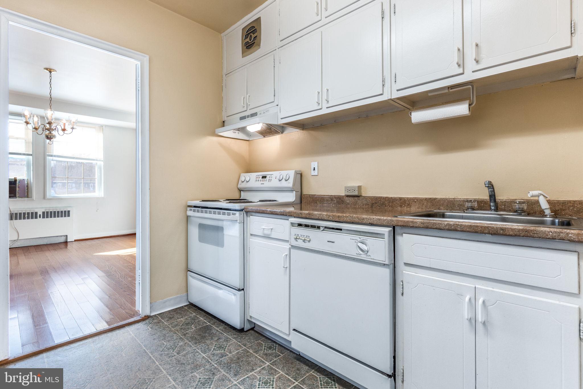 310 Ridgemede Rd #302