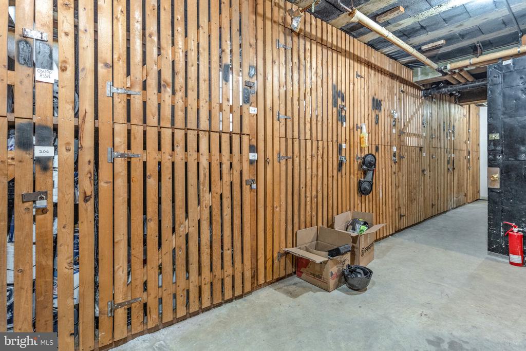 310 Ridgemede Rd #302