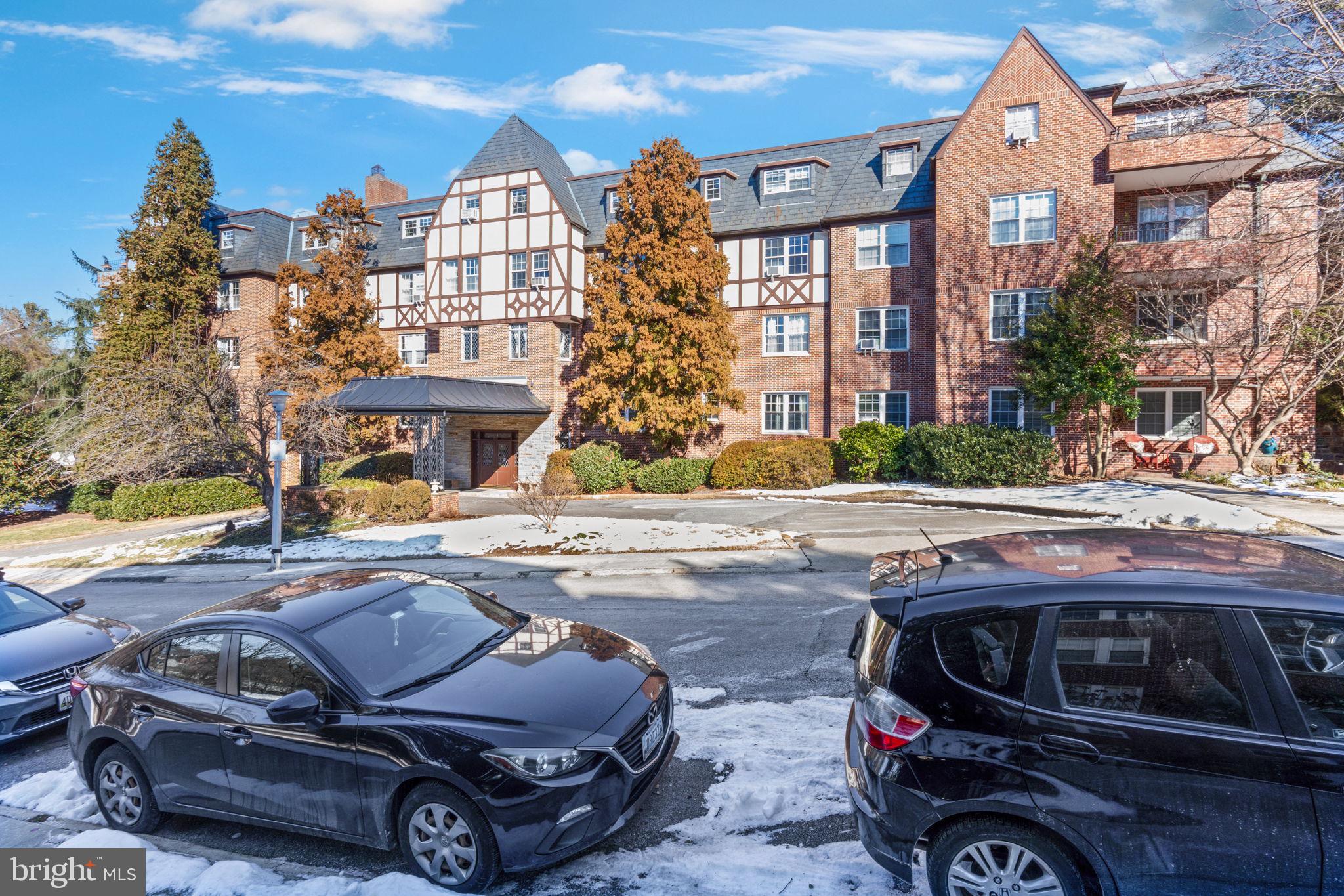 310 Ridgemede Rd #302