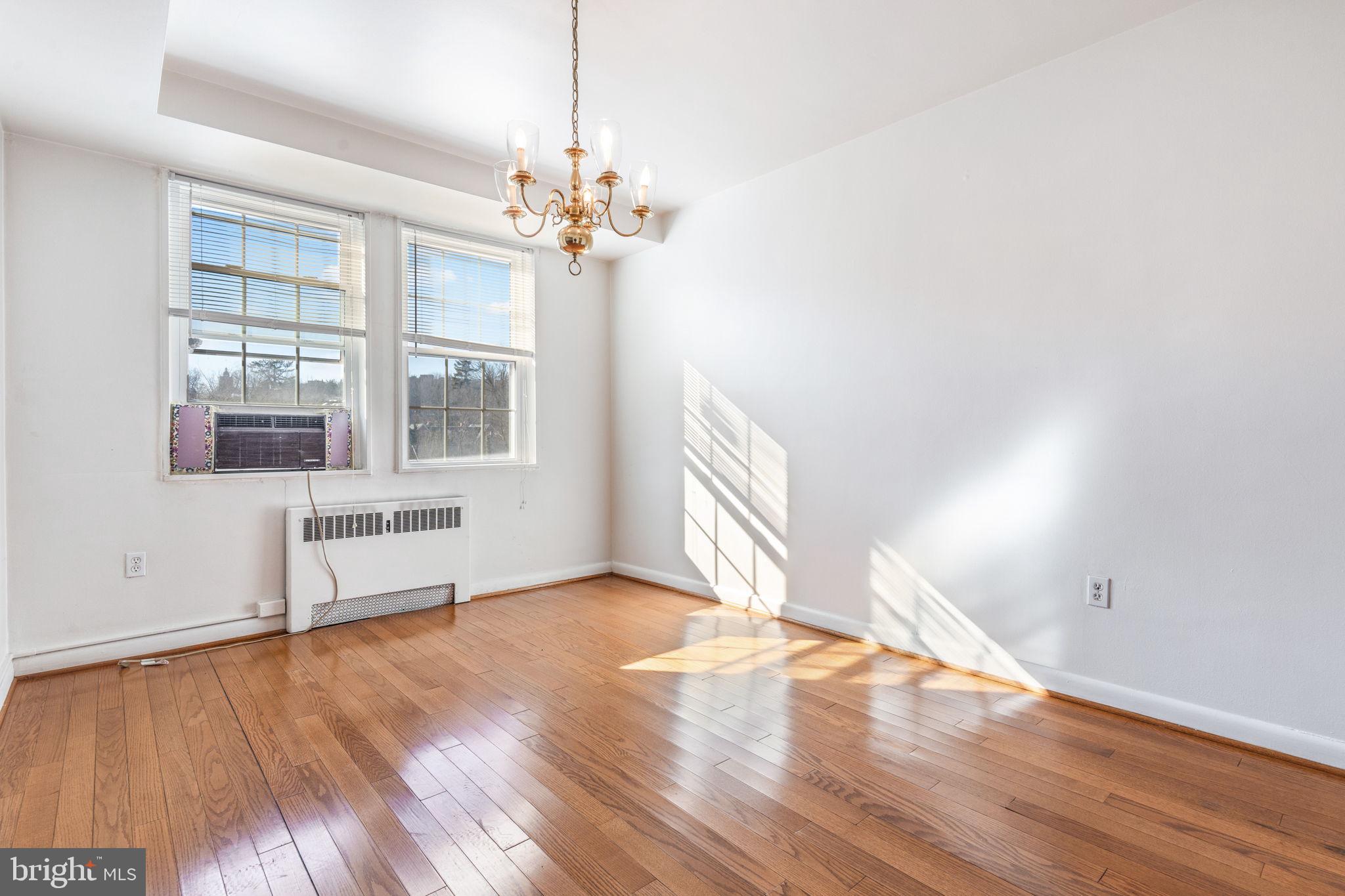 310 Ridgemede Rd #302