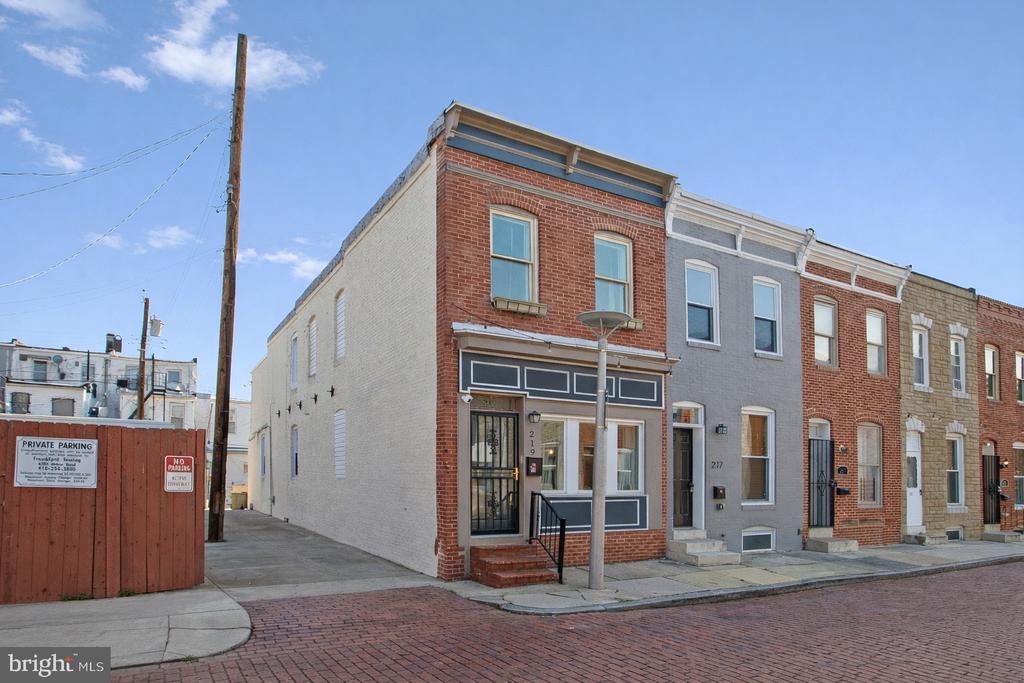 219 N BELNORD AVENUE