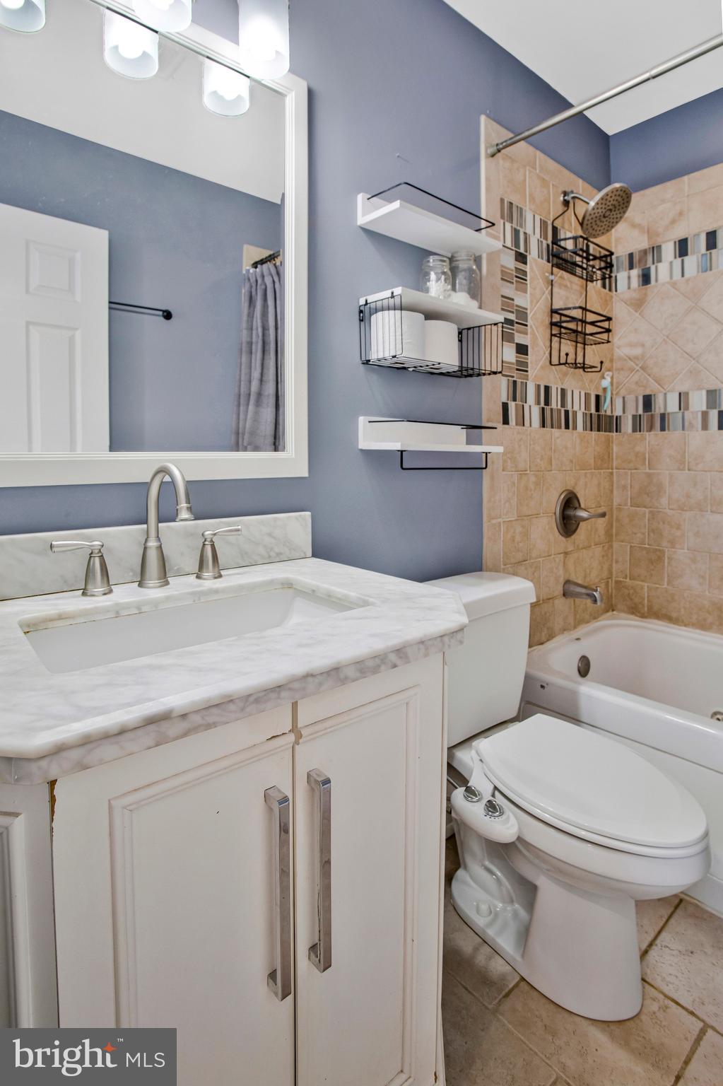 219 N BELNORD AVENUE