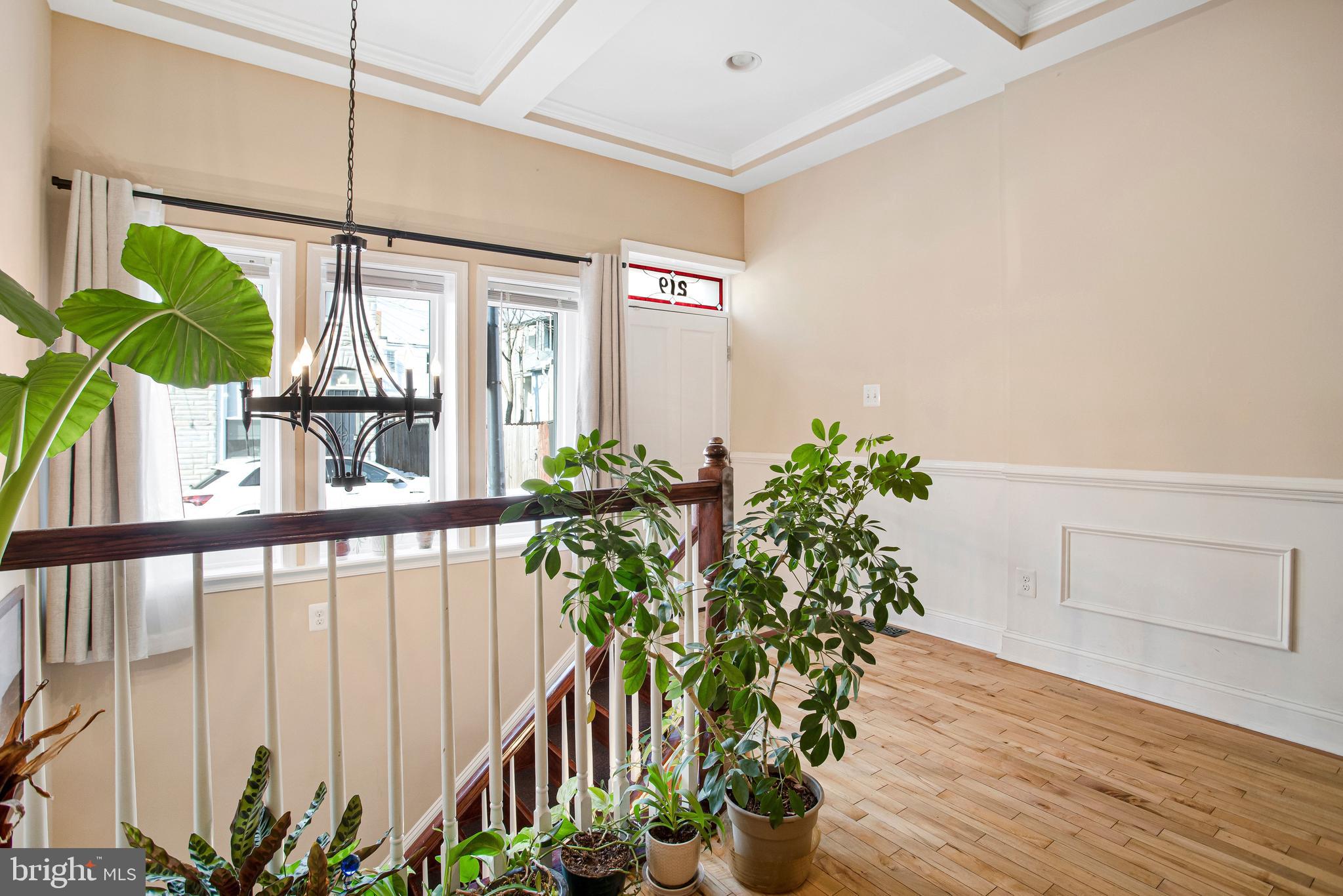 219 N BELNORD AVENUE