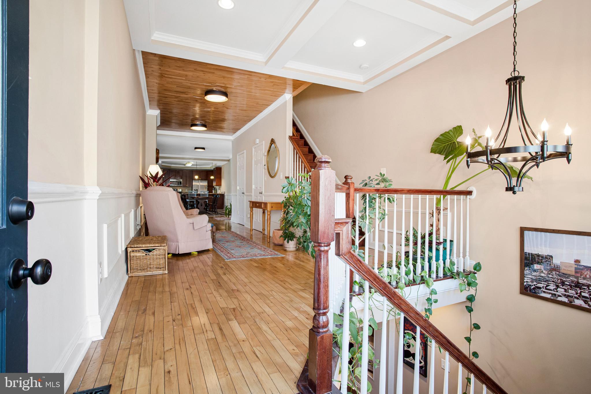 219 N BELNORD AVENUE