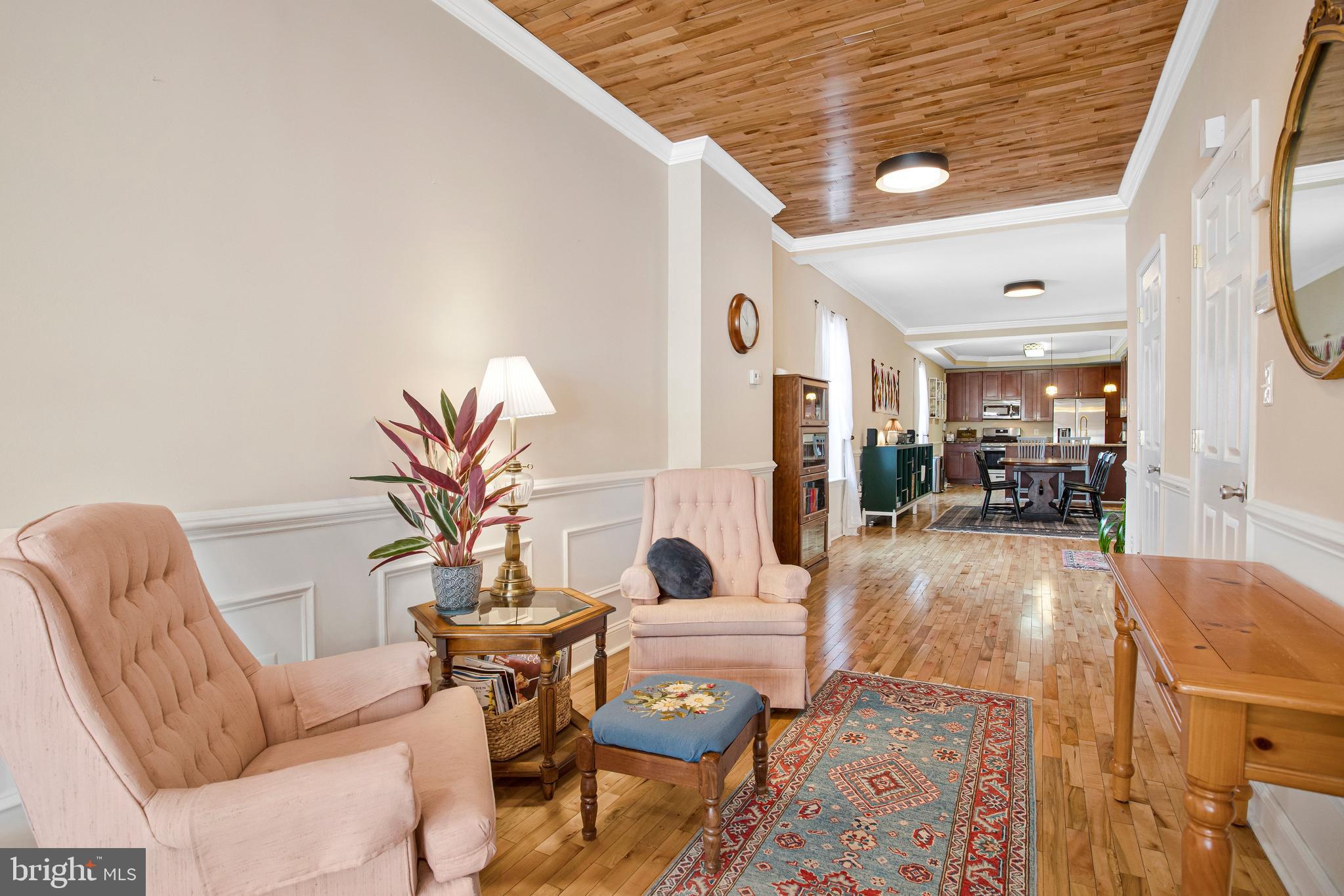 219 N BELNORD AVENUE