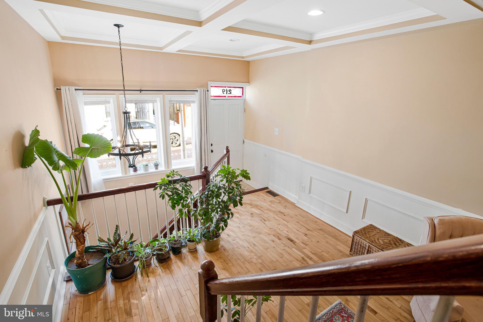 219 N BELNORD AVENUE