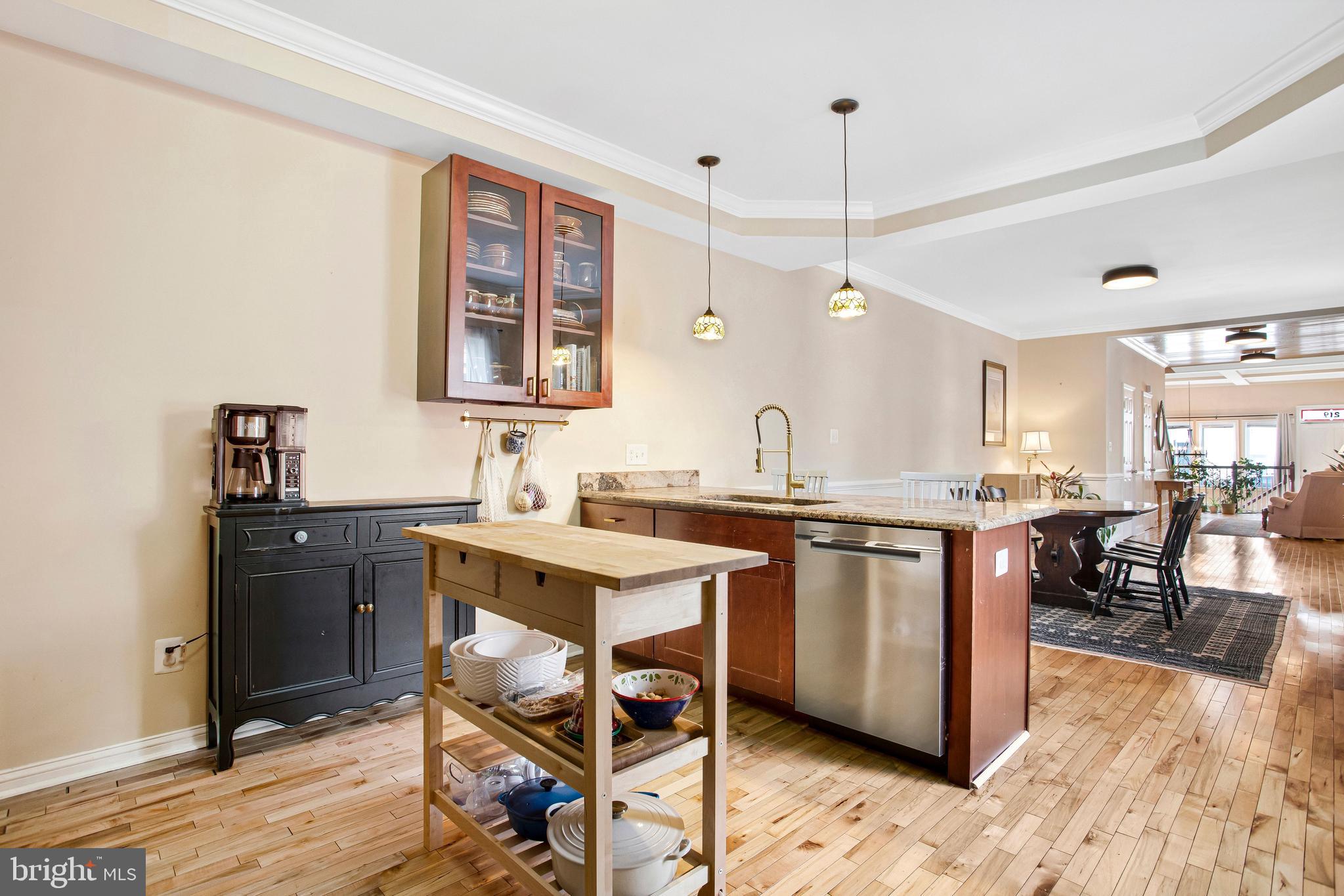 219 N BELNORD AVENUE