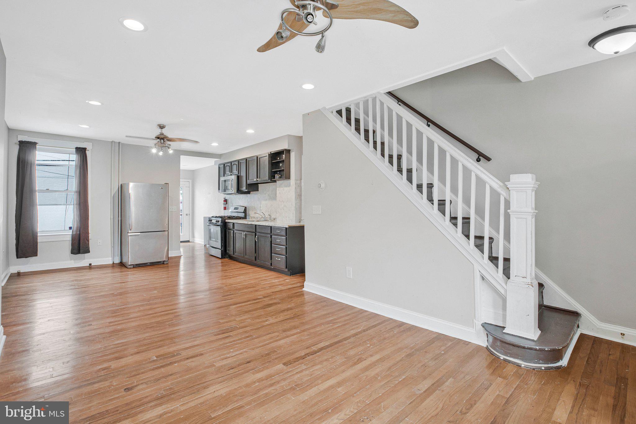 40 N ABINGTON AVENUE