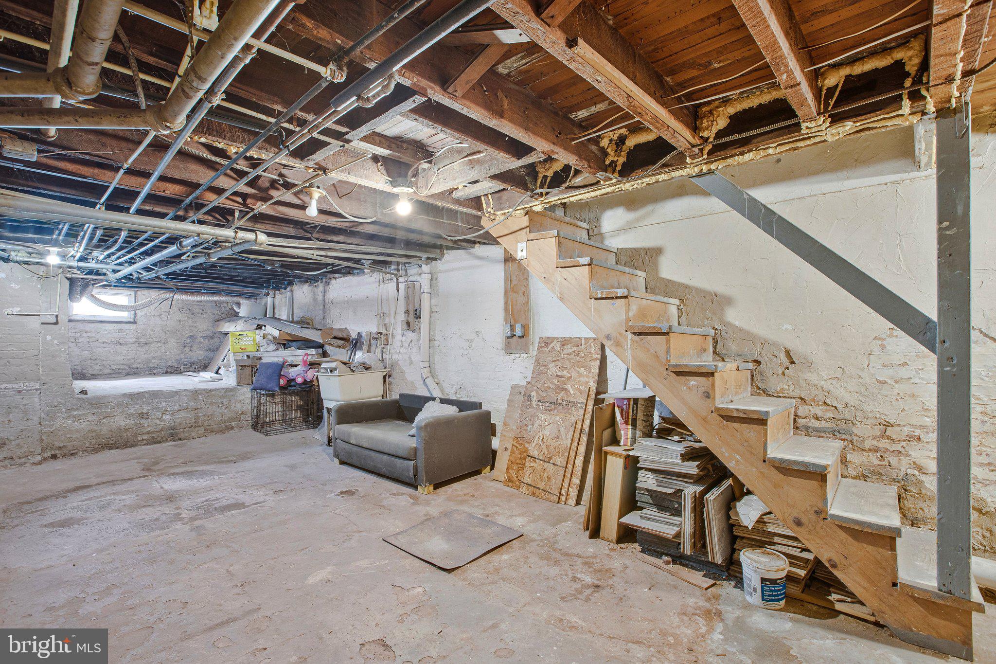40 N ABINGTON AVENUE