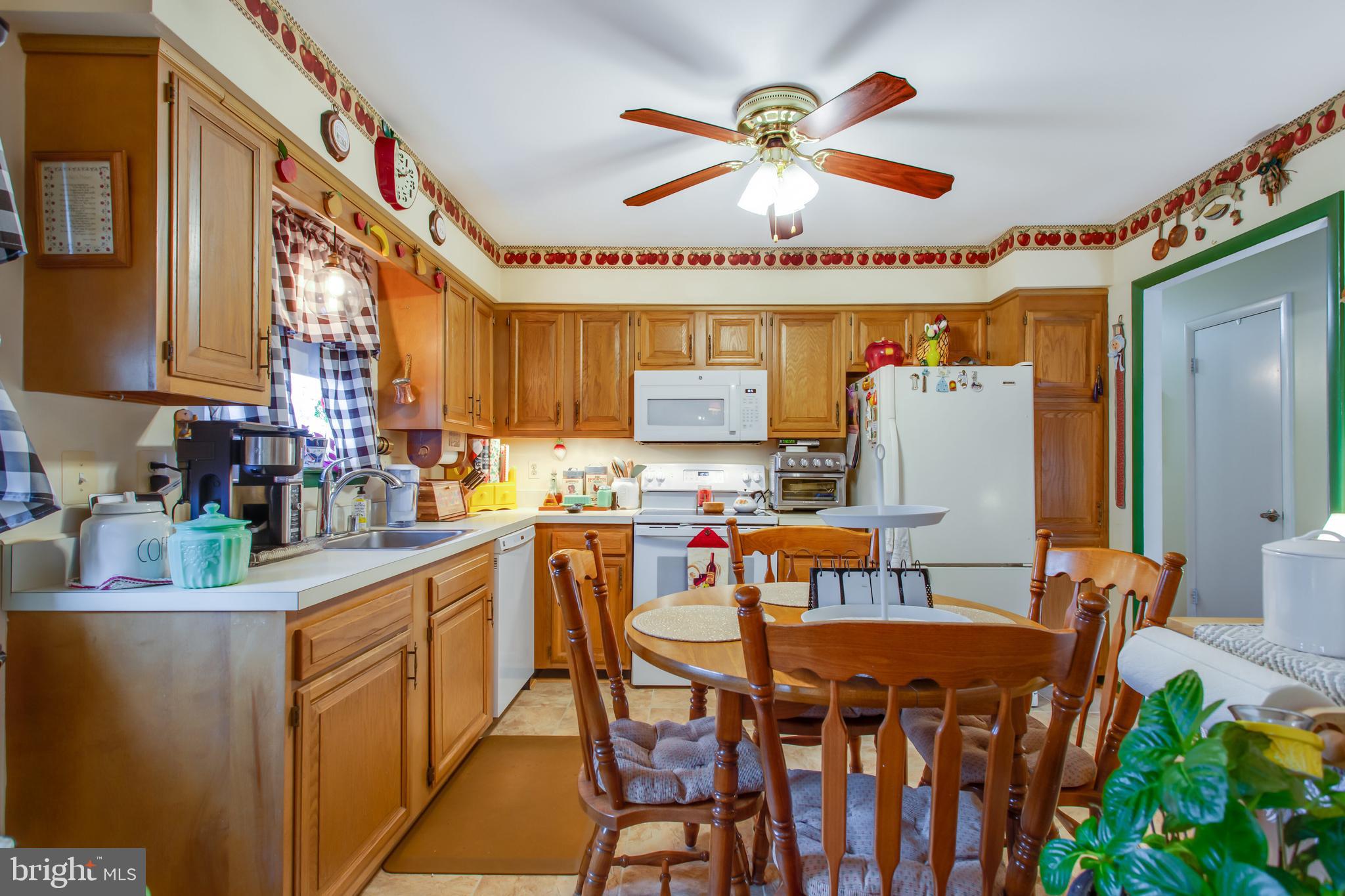 2716 Vista Ct