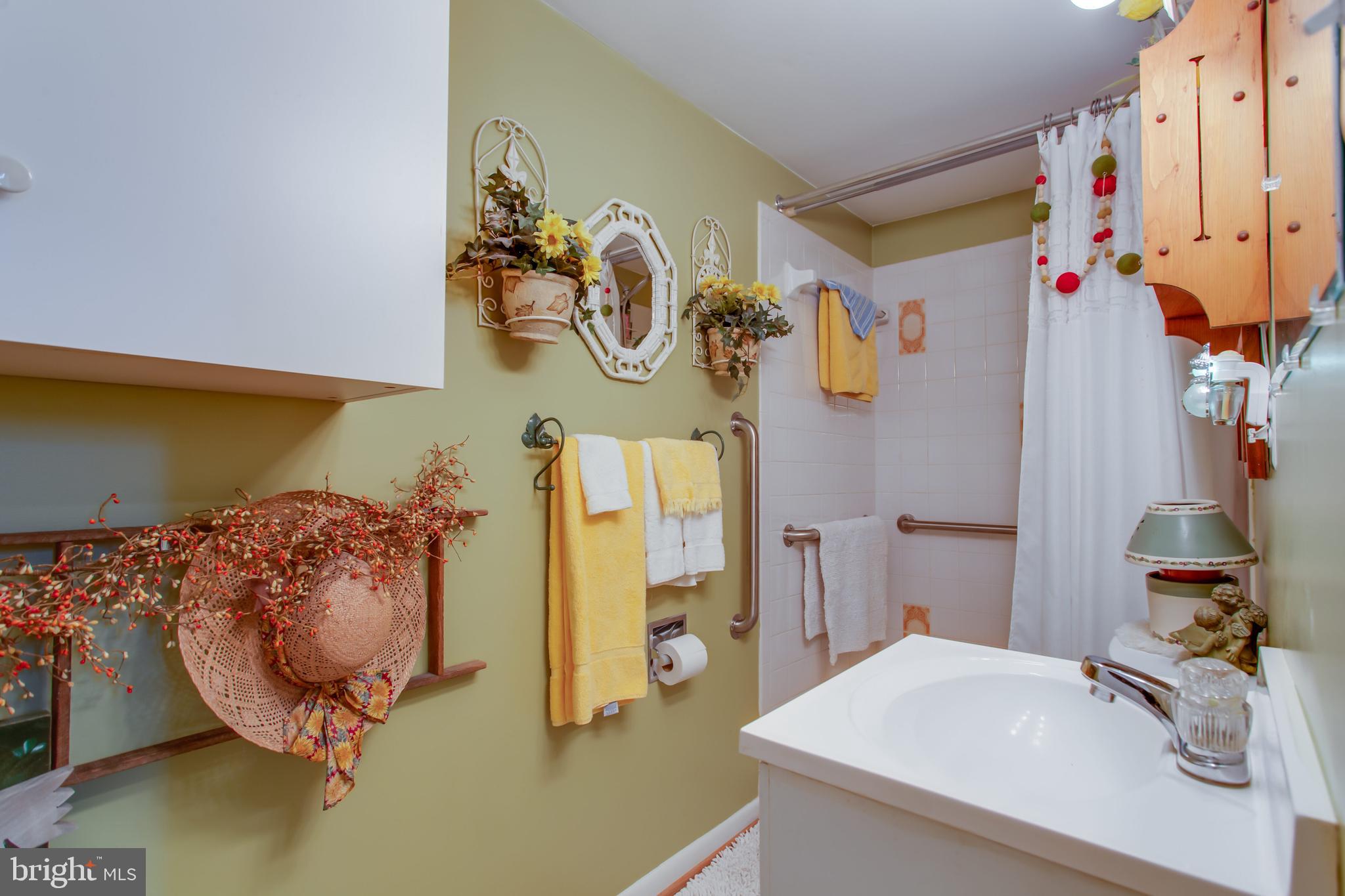2716 Vista Ct