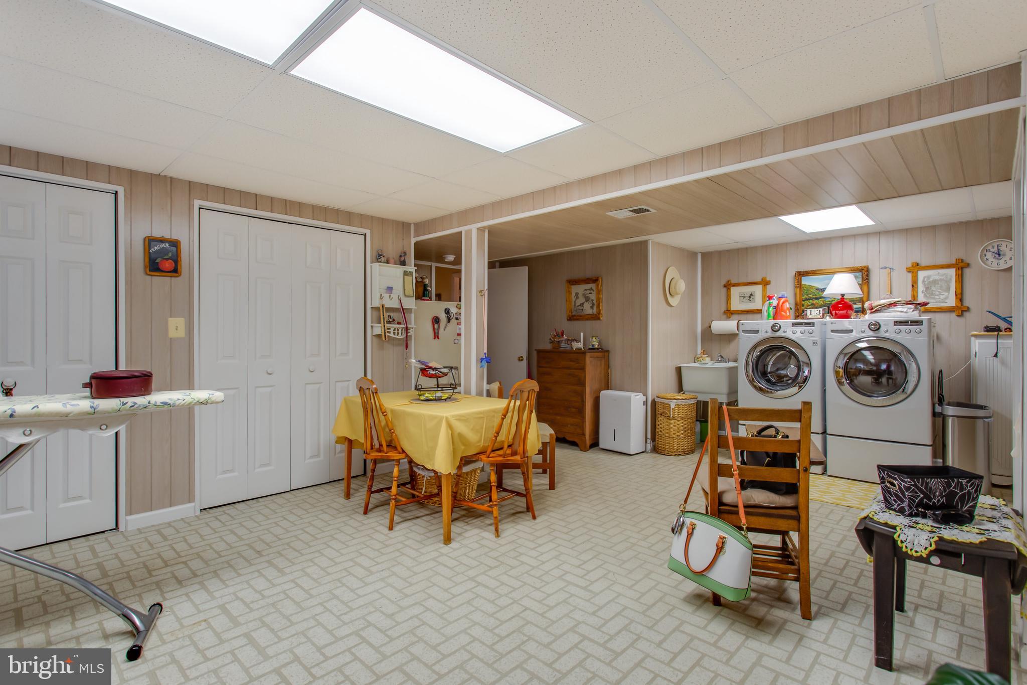 2716 Vista Ct