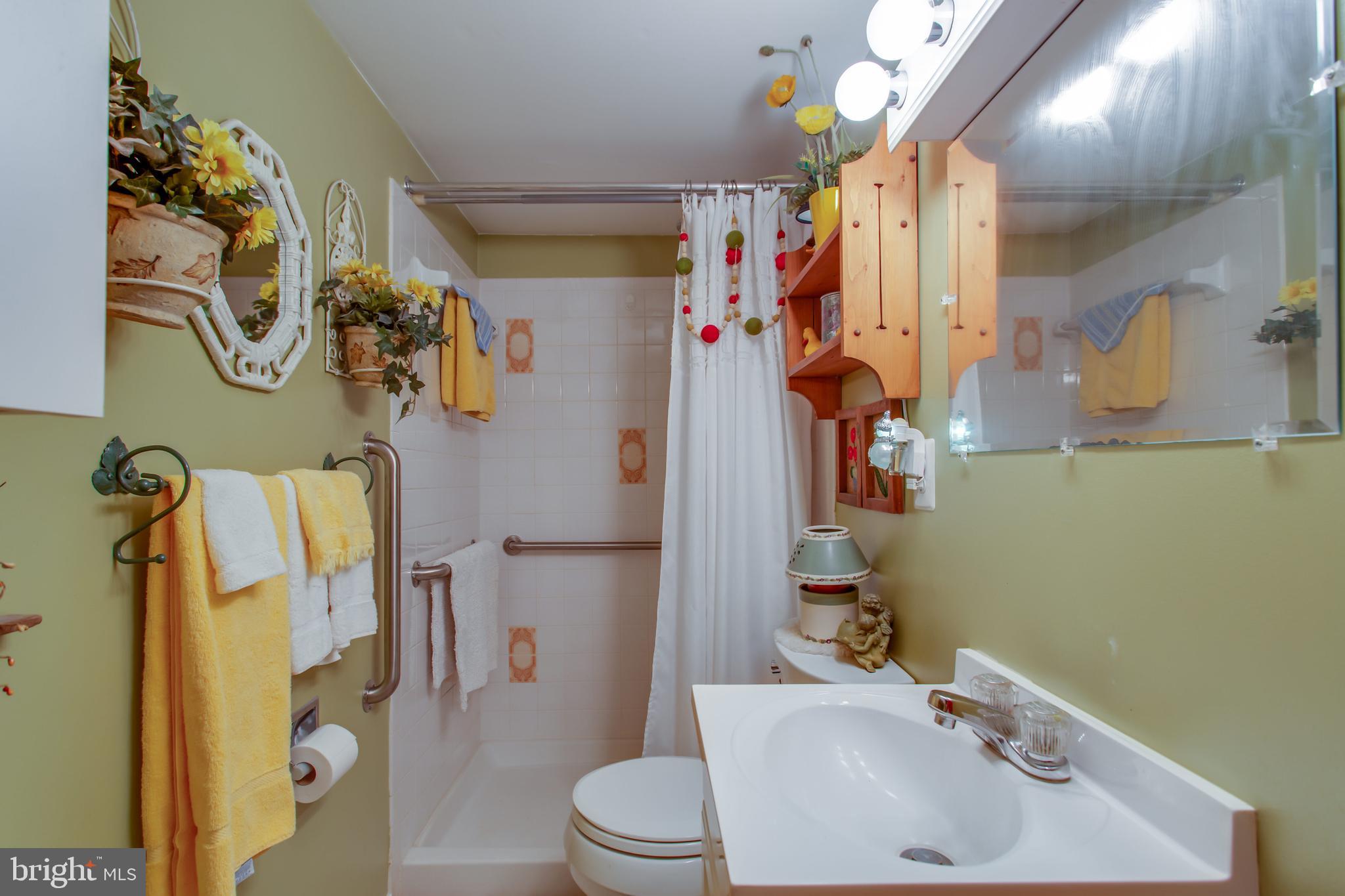 2716 Vista Ct