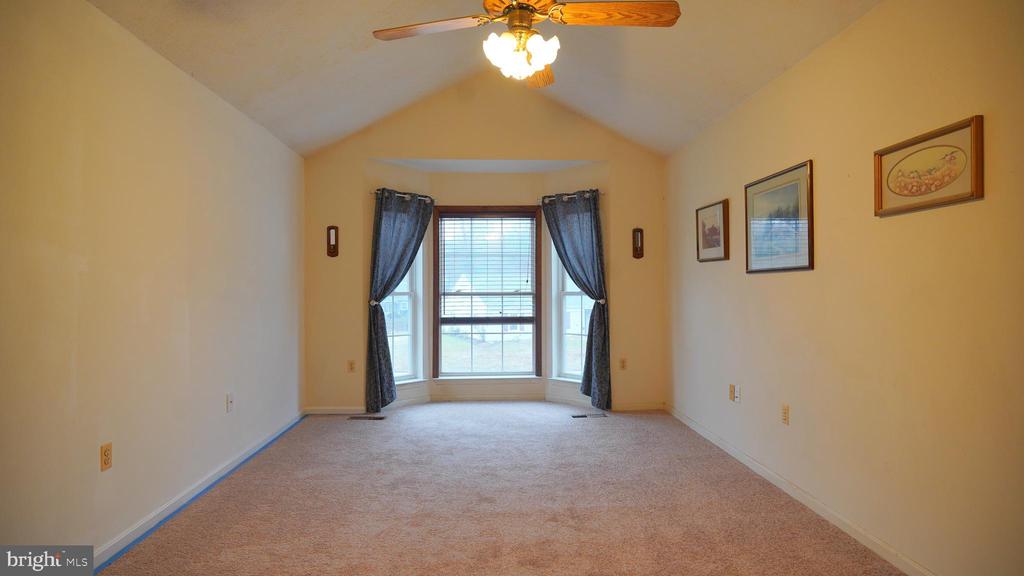 3528 Pine Cone Cir