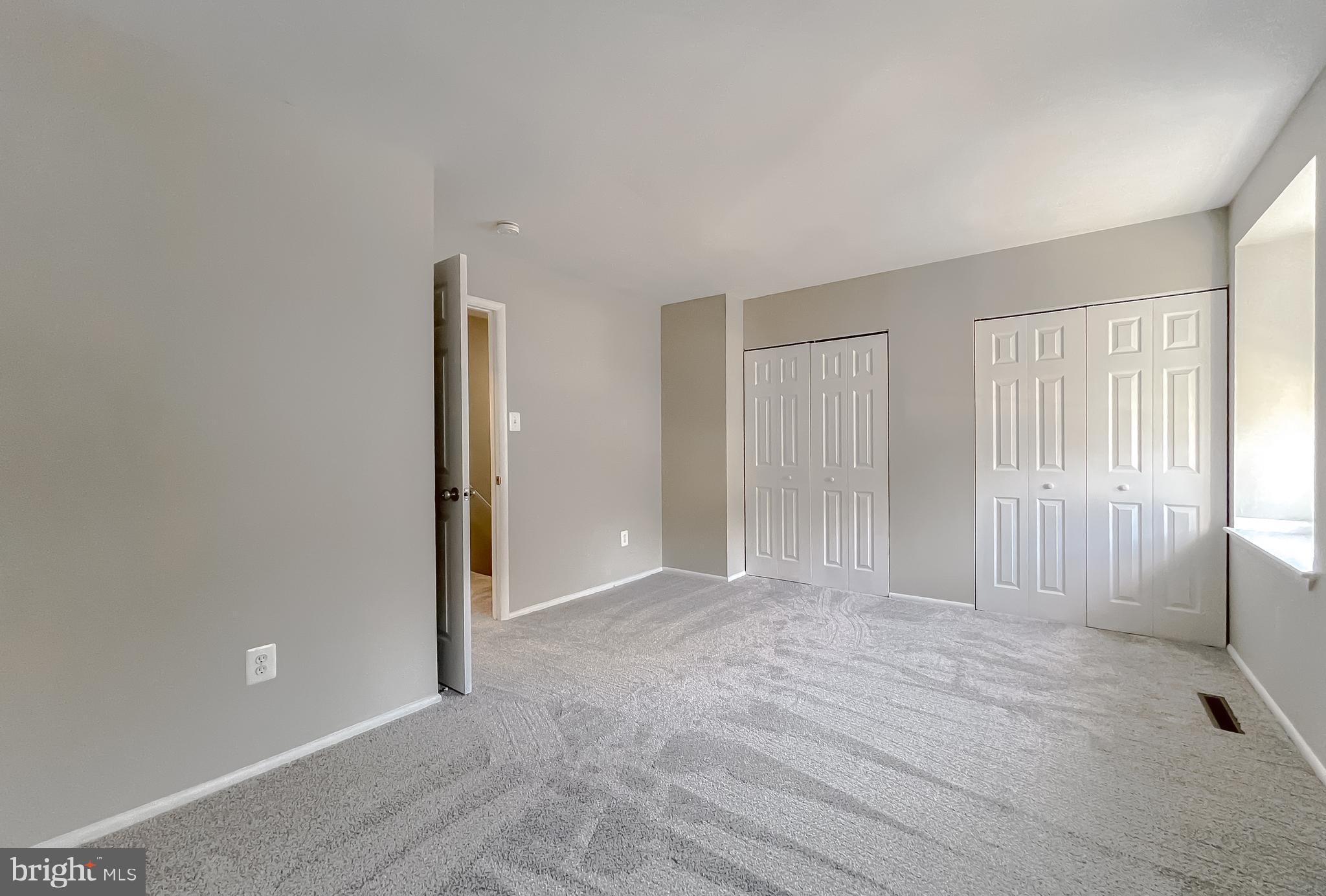 11849 Oak Manor Dr #33